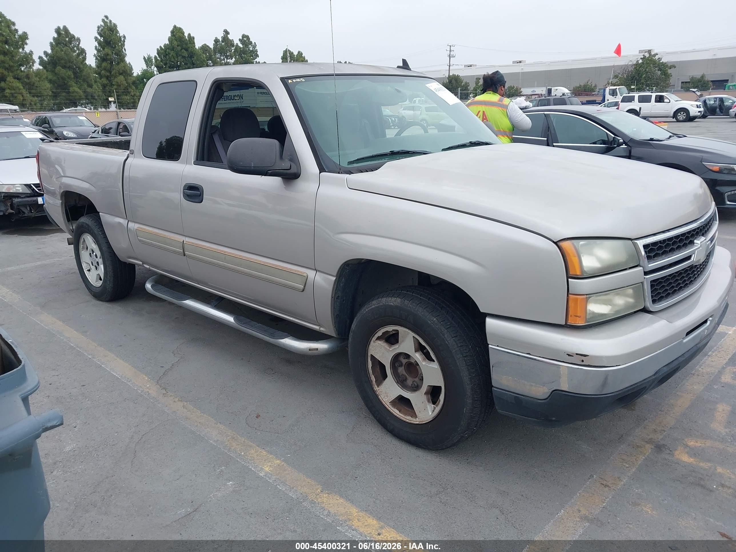 2006 Chevrolet Silverado 1500 Lt2 Beige vin: 1GCEC19T96Z248736