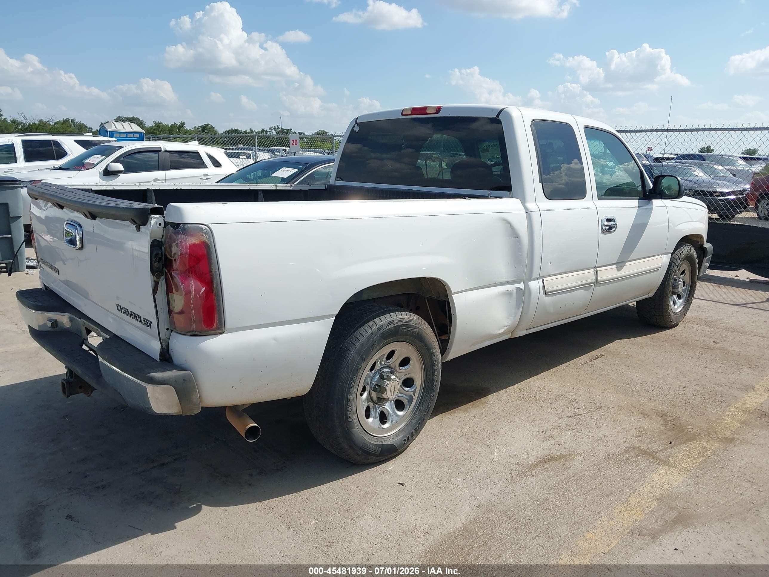 2004 Chevrolet Silverado 1500 Ls White vin: 1GCEC19TX4Z173669