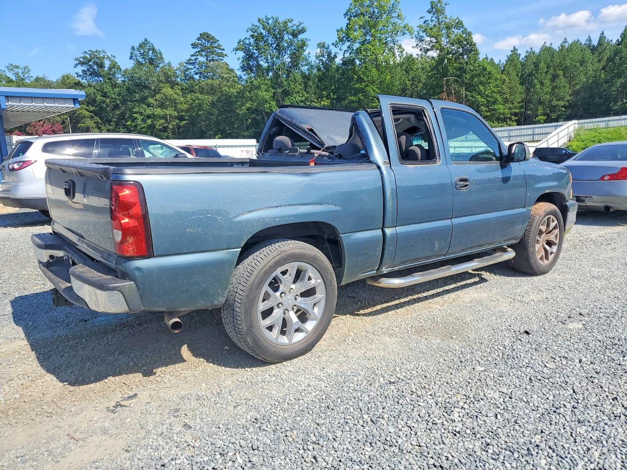 2006 Chevrolet Silverado C1500 Blue vin: 1GCEC19TX6Z143624