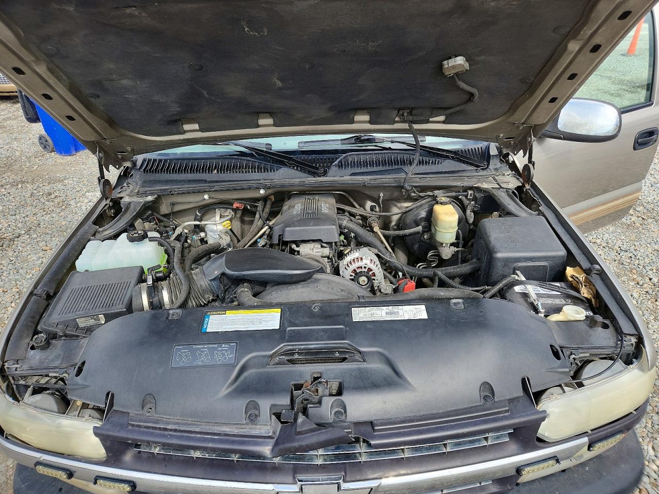 2000 Chev Silverado 1500 Regul Silver vin: 1GCEC19TXYZ127541