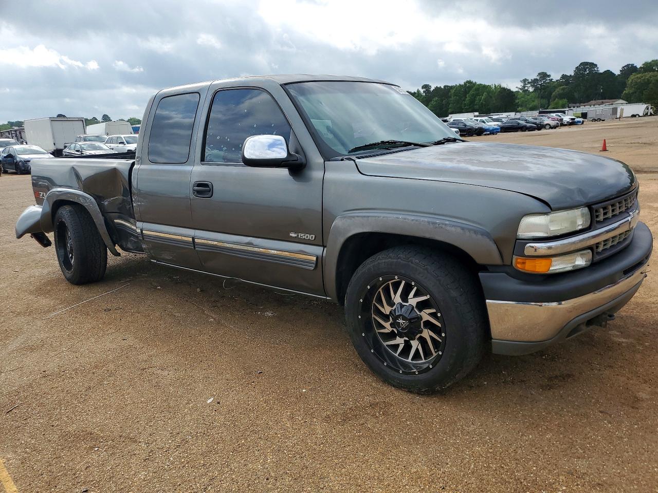 2000 Chevrolet Silverado C1500 Gray vin: 1GCEC19TXYZ251034