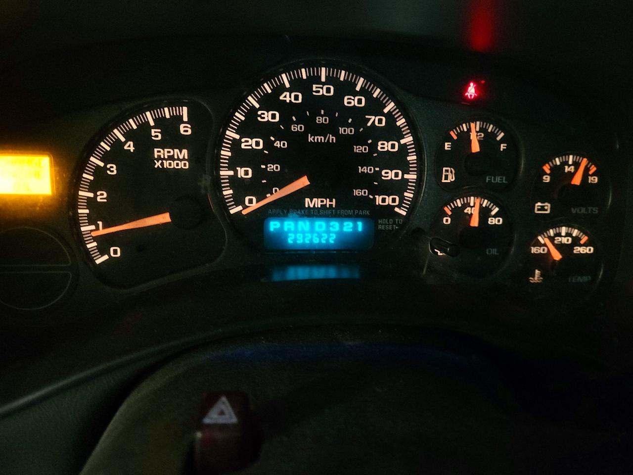 2001 Chevrolet Silverado C1500 Желто-коричневый vin: 1GCEC19V01Z330428