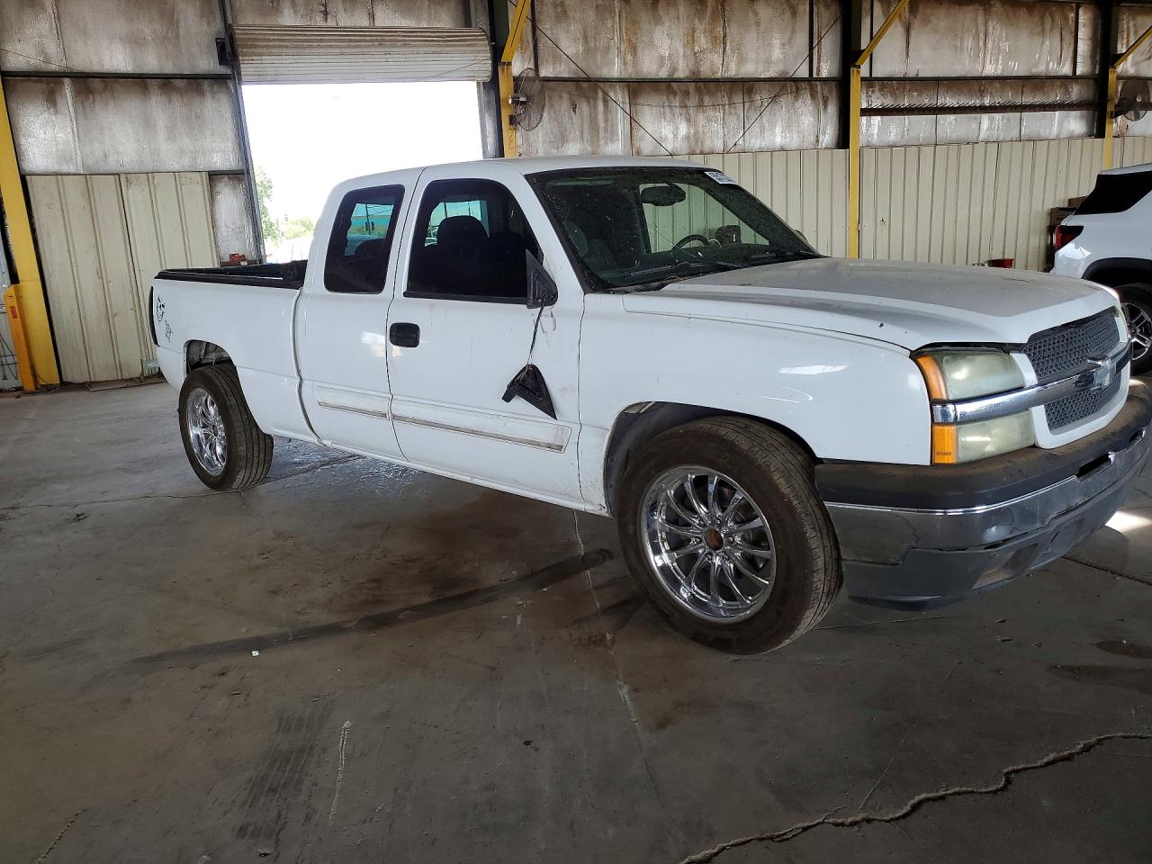 2005 Chevrolet Silverado C1500 Белый vin: 1GCEC19V05Z149903
