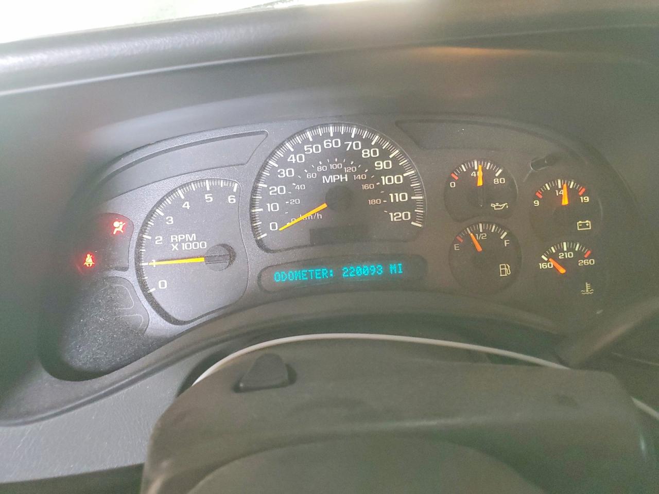 2005 Chevrolet Silverado C1500 Белый vin: 1GCEC19V05Z149903