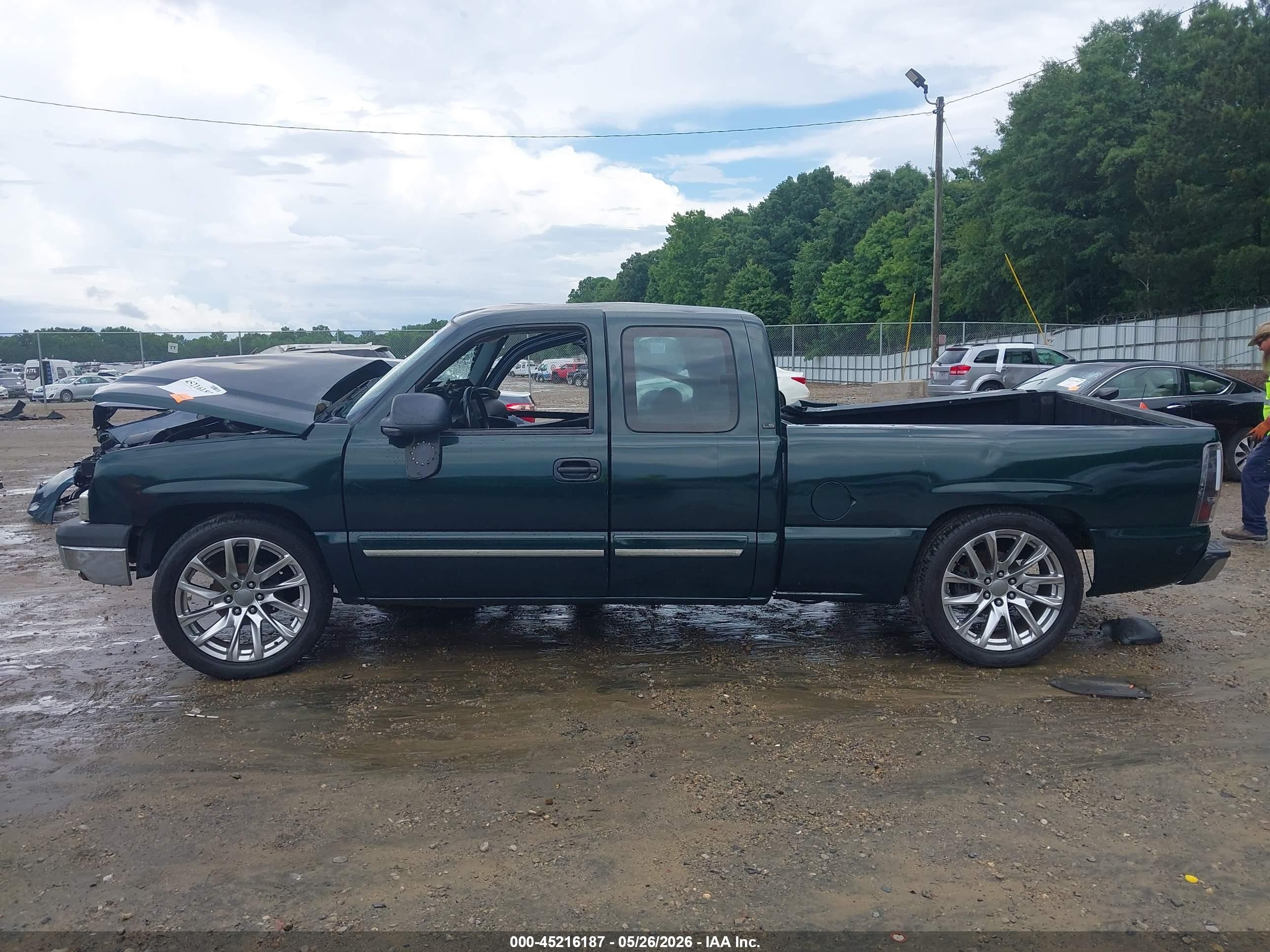 2003 Chevrolet Silverado 1500 Ls Green vin: 1GCEC19V13Z223844