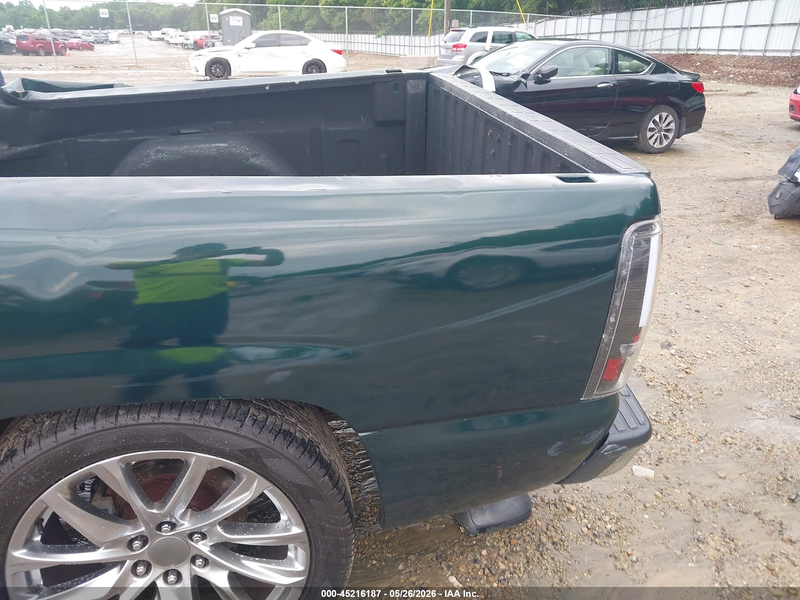 2003 Chevrolet Silverado 1500 Ls Green vin: 1GCEC19V13Z223844
