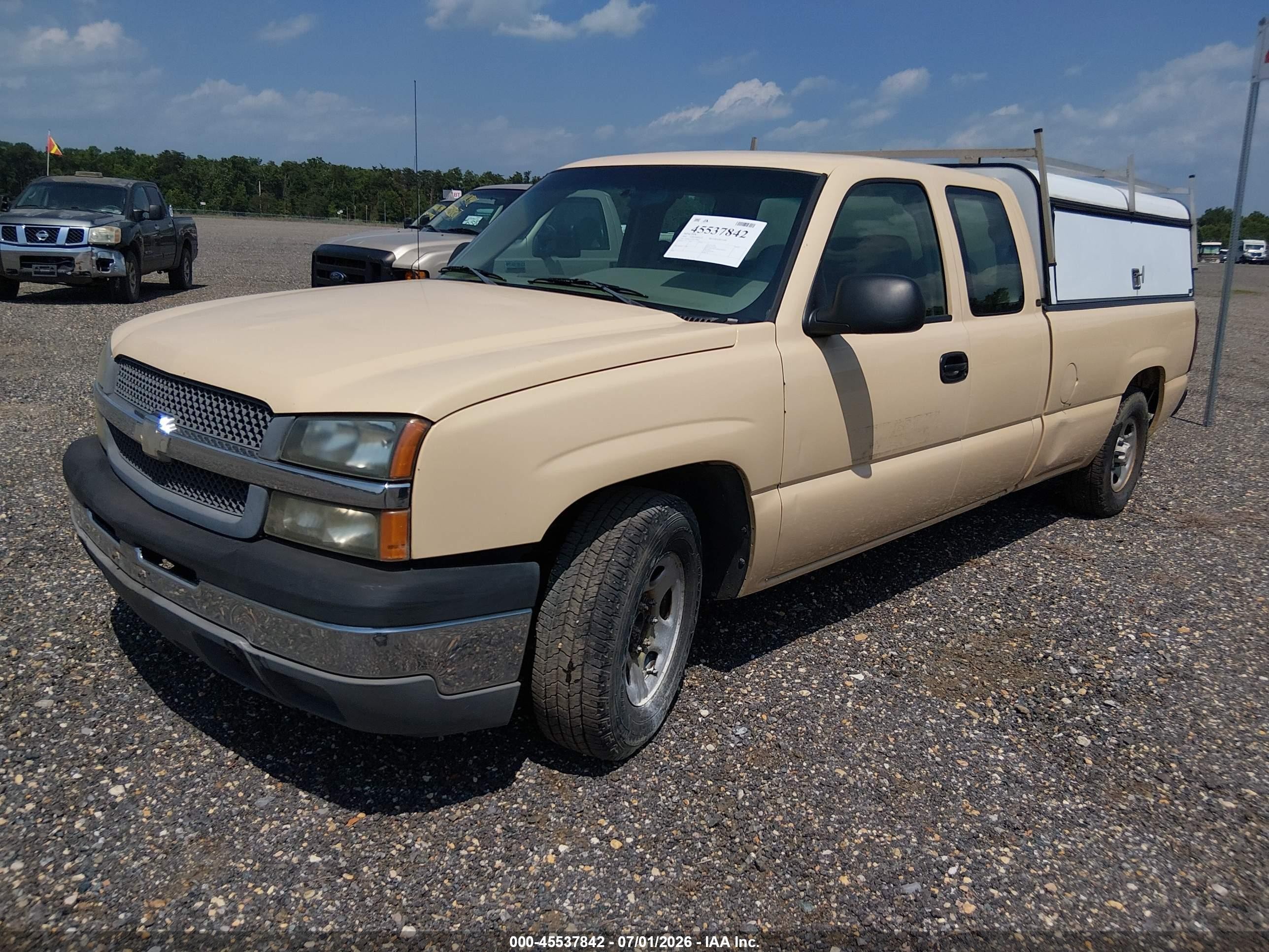 2004 Chevrolet Silverado 1500 Work Truck Tan vin: 1GCEC19V14E379004