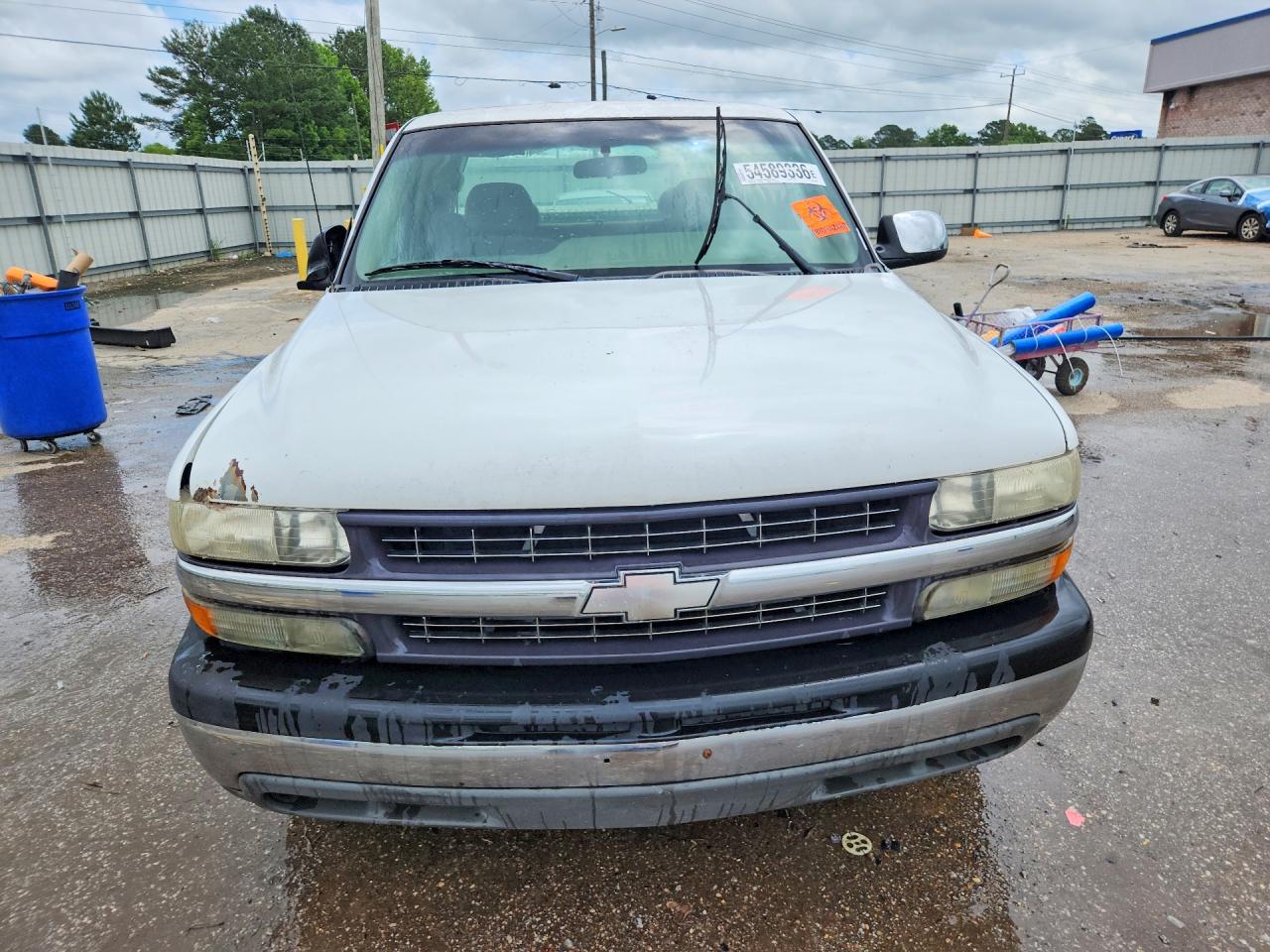 2002 Chevrolet Silverado C1500 White vin: 1GCEC19V22Z105428