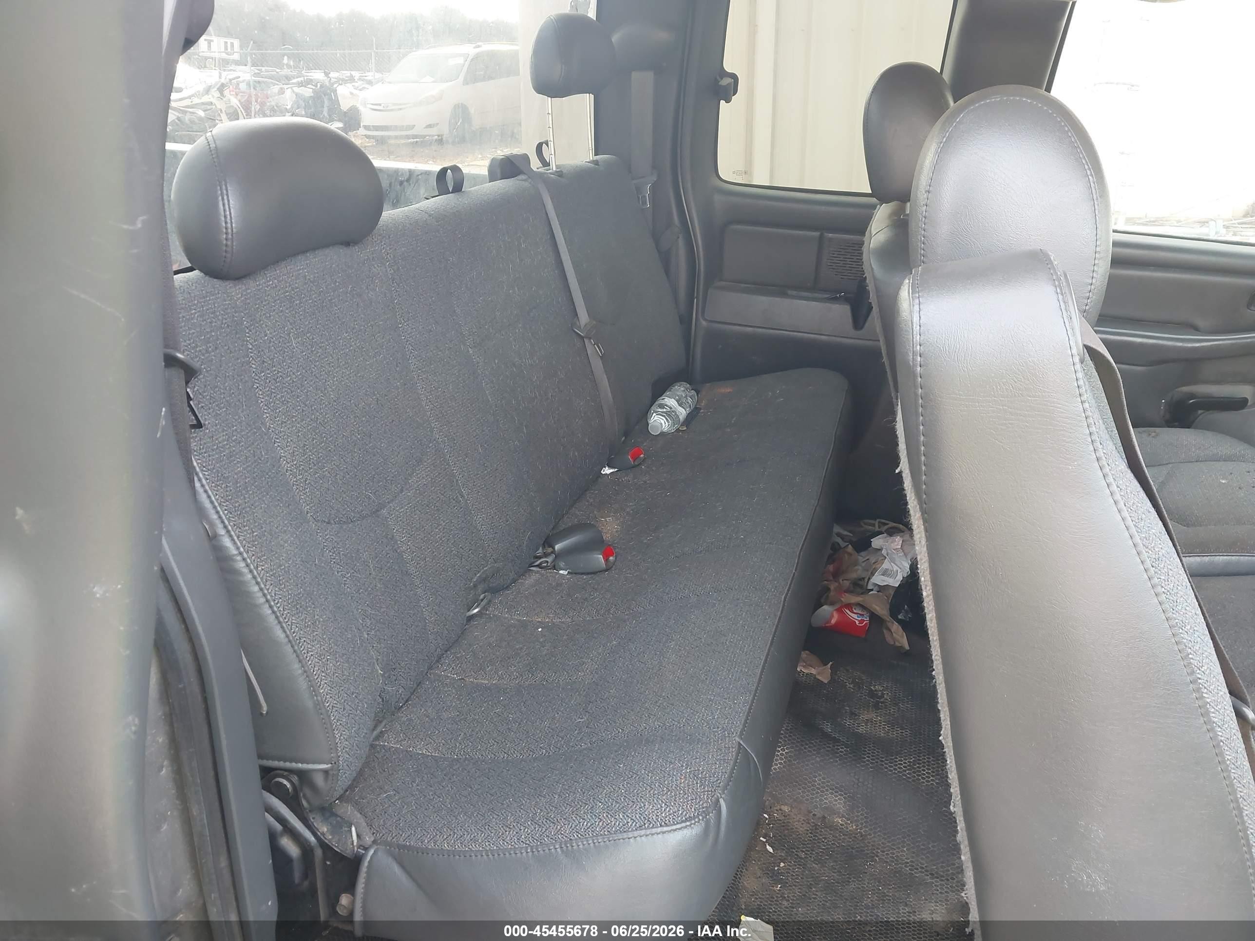 2007 Chevrolet Silverado 1500 Classic Work Truck Серый vin: 1GCEC19V27Z190813