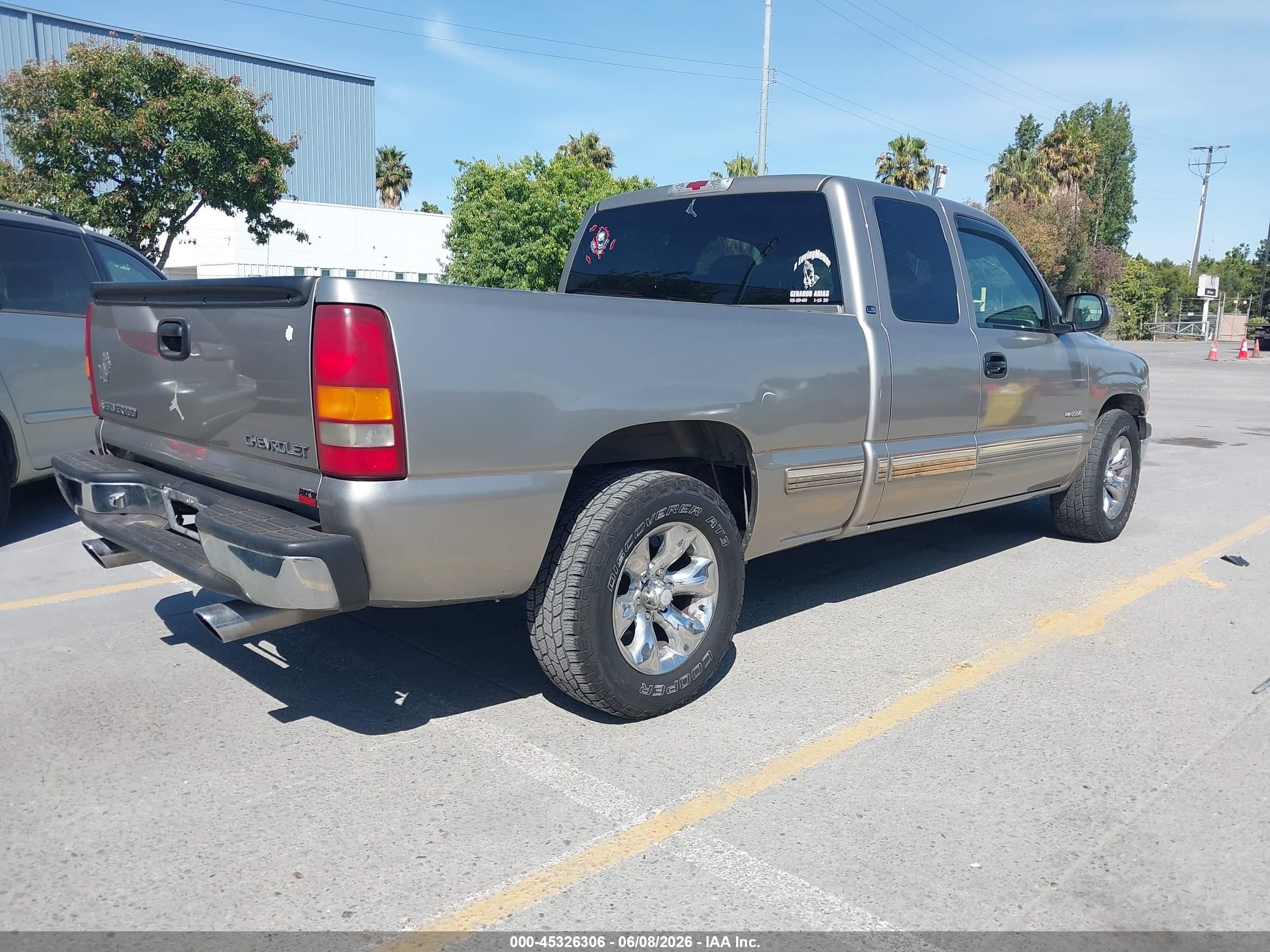 2000 Chevrolet Silverado 1500 Ls Золотой vin: 1GCEC19V2YZ370973