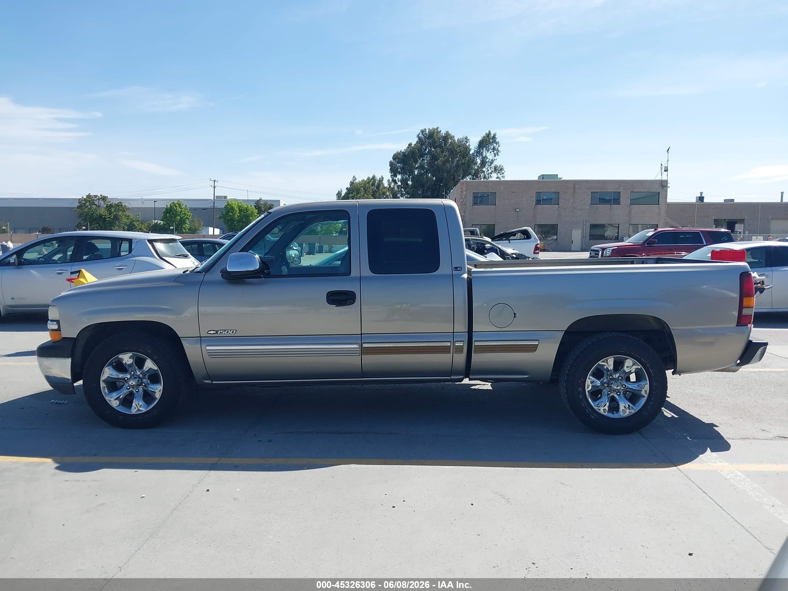 2000 Chevrolet Silverado 1500 Ls Золотой vin: 1GCEC19V2YZ370973