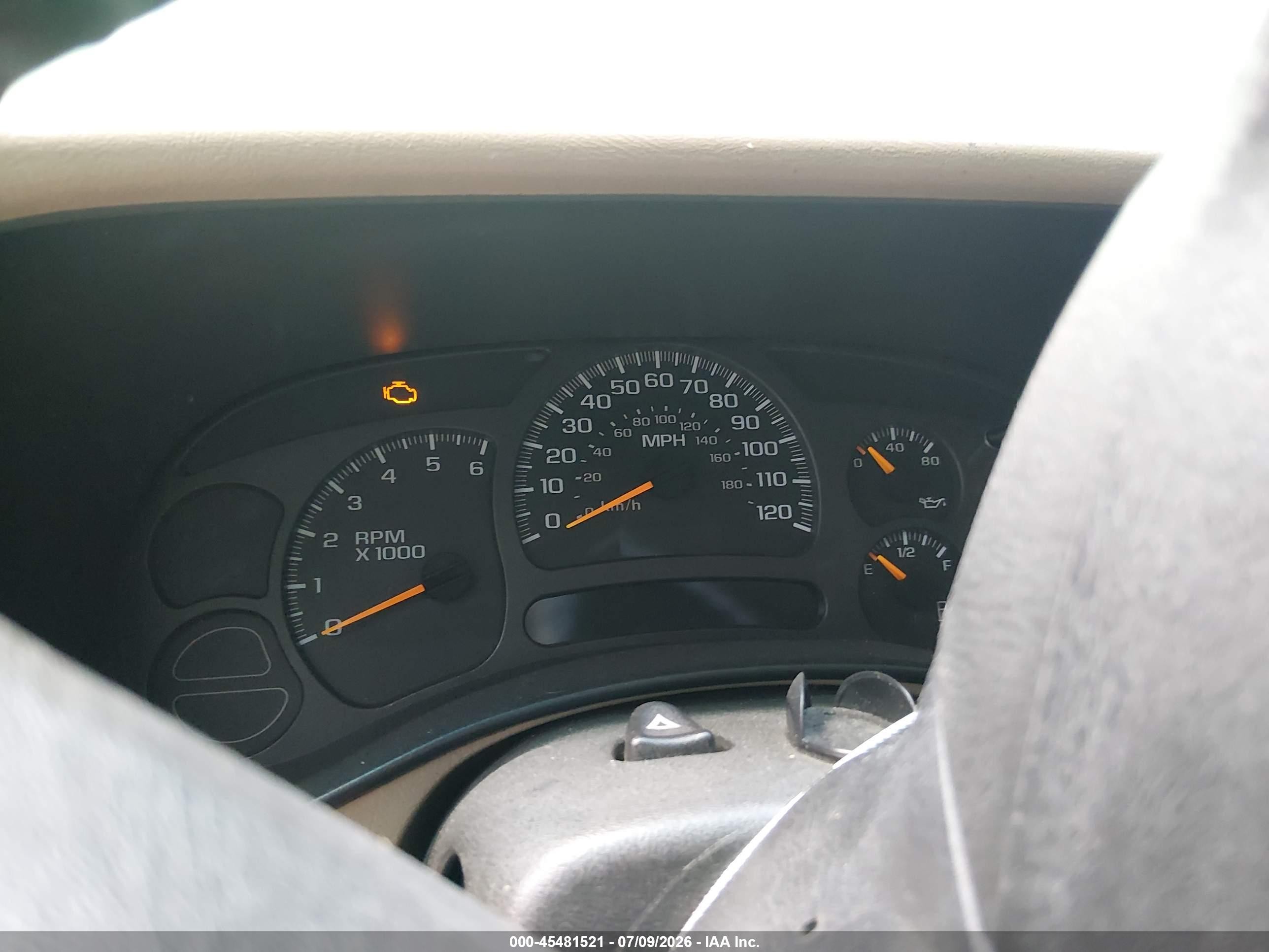 2003 Chevrolet Silverado 1500 Ls Белый vin: 1GCEC19V33Z122143