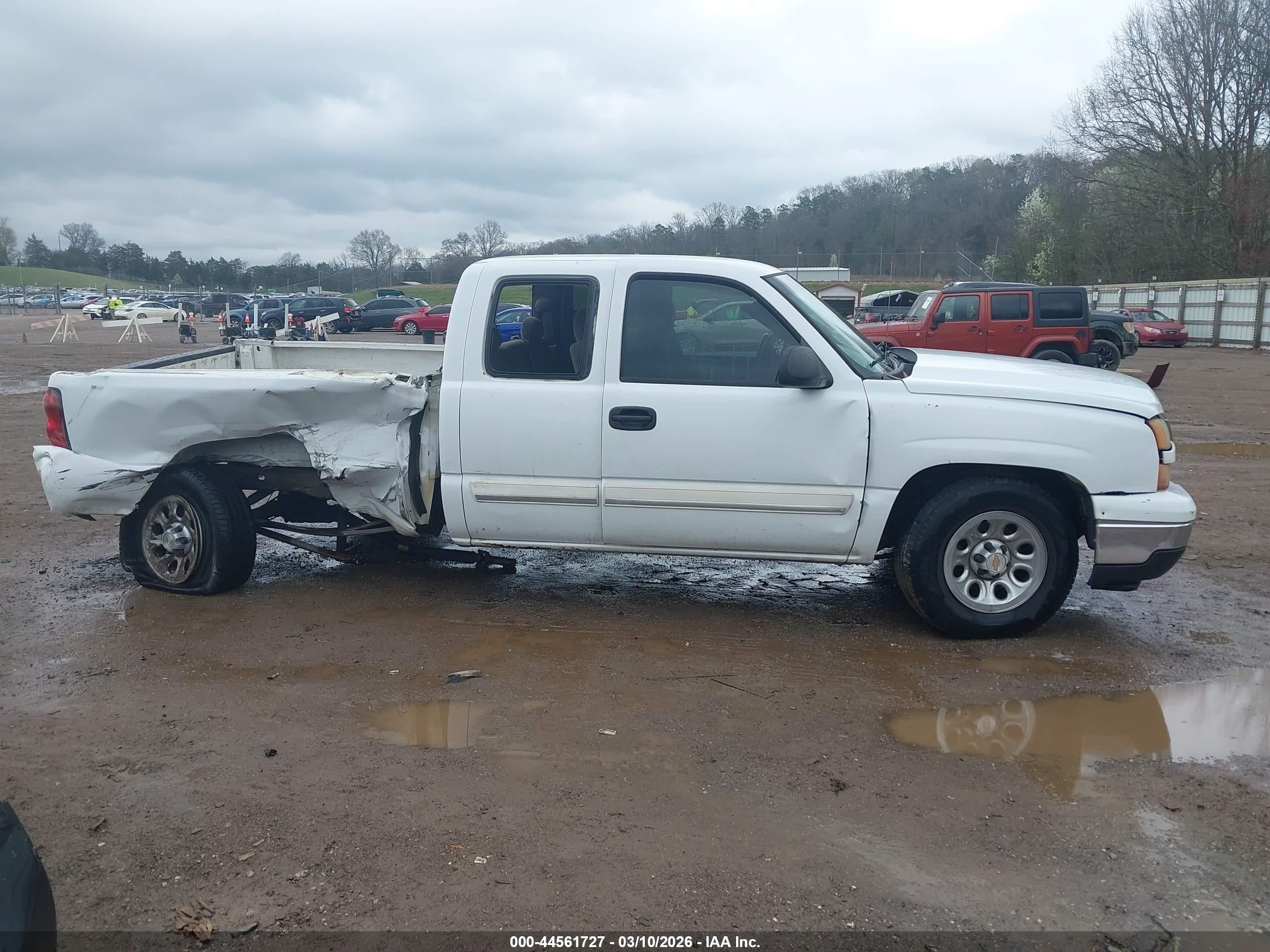 2006 Chevrolet Silverado 1500 Lt1 White vin: 1GCEC19V36Z224532
