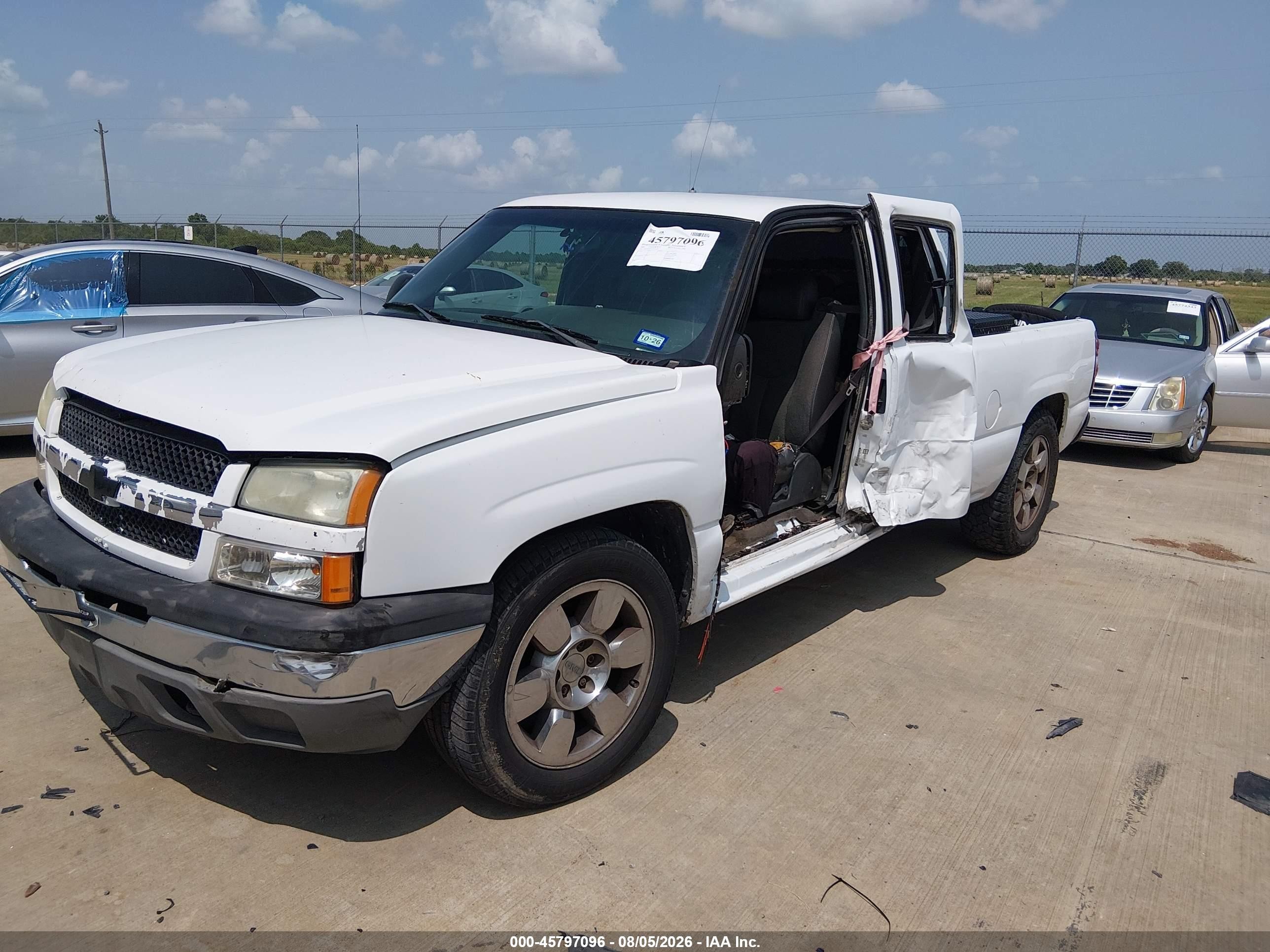 2005 Chevrolet Silverado 1500 Work Truck White vin: 1GCEC19V45Z245145