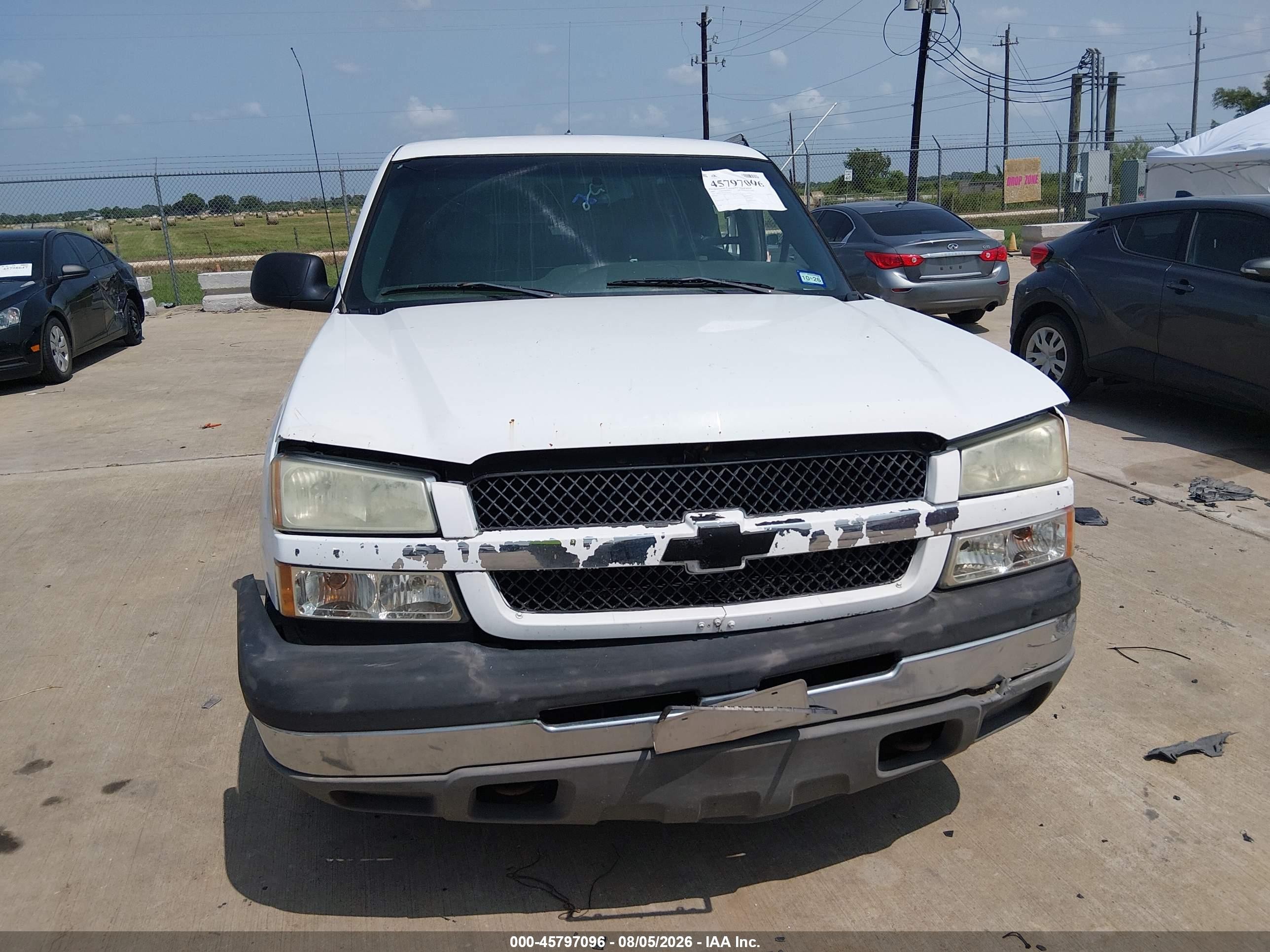 2005 Chevrolet Silverado 1500 Work Truck White vin: 1GCEC19V45Z245145
