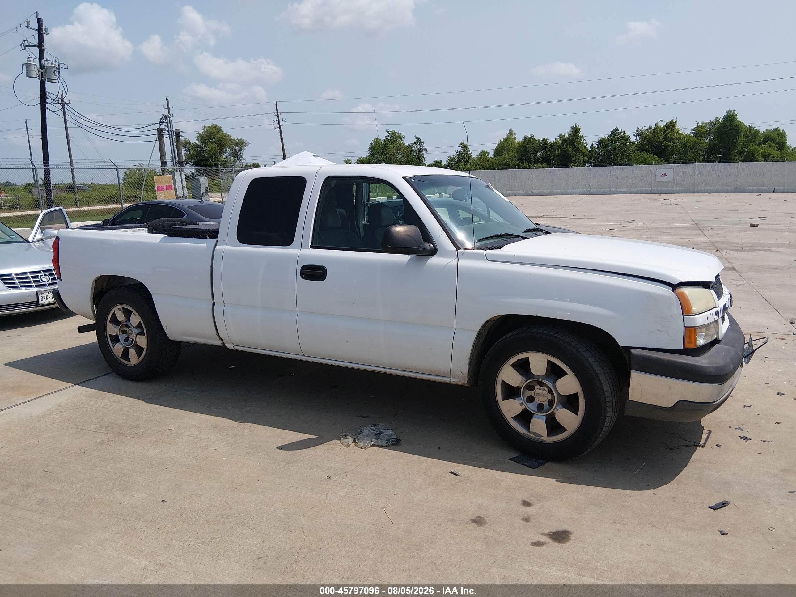 2005 Chevrolet Silverado 1500 Work Truck White vin: 1GCEC19V45Z245145