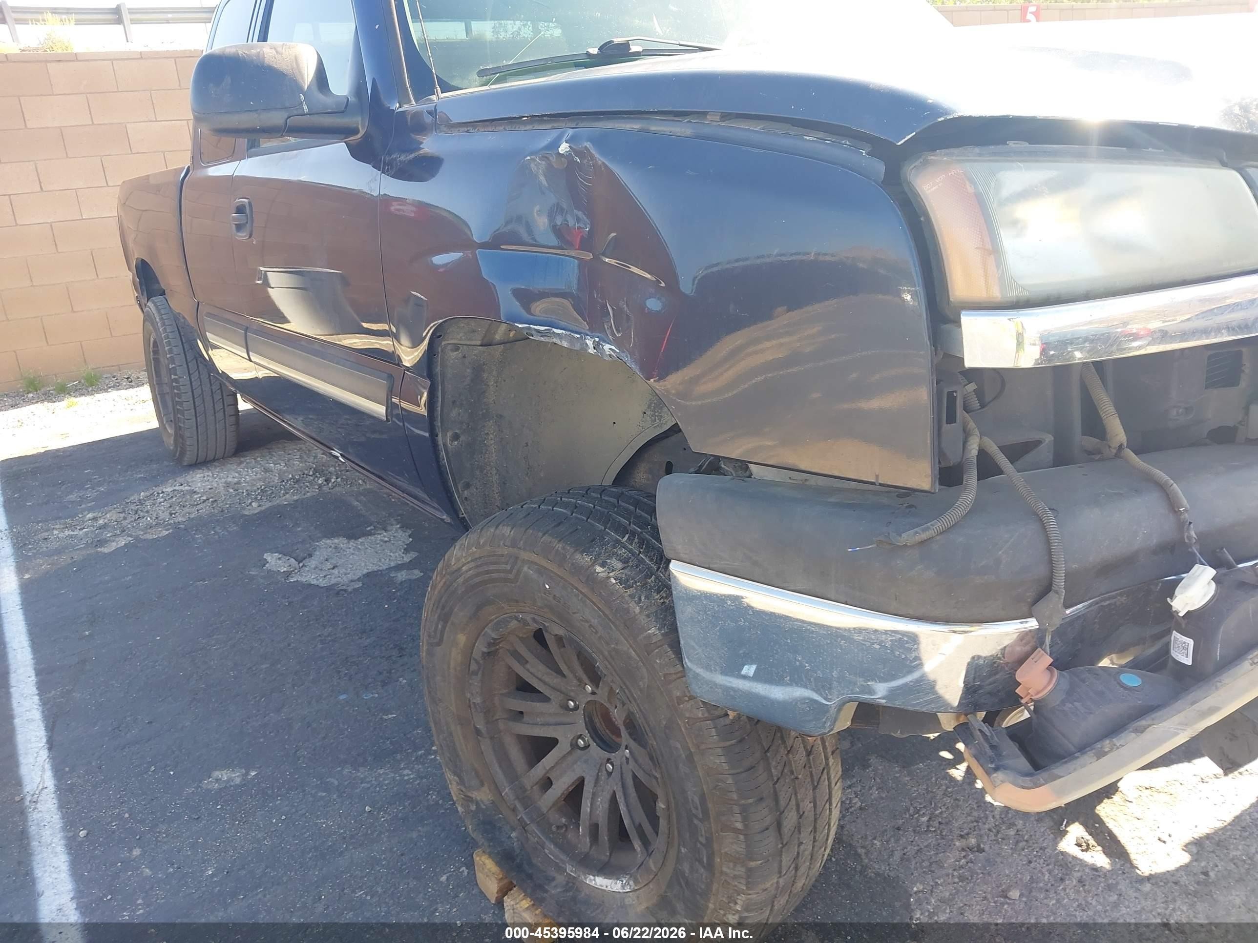 2005 Chevrolet Silverado 1500 Ls Blue vin: 1GCEC19V45Z341373