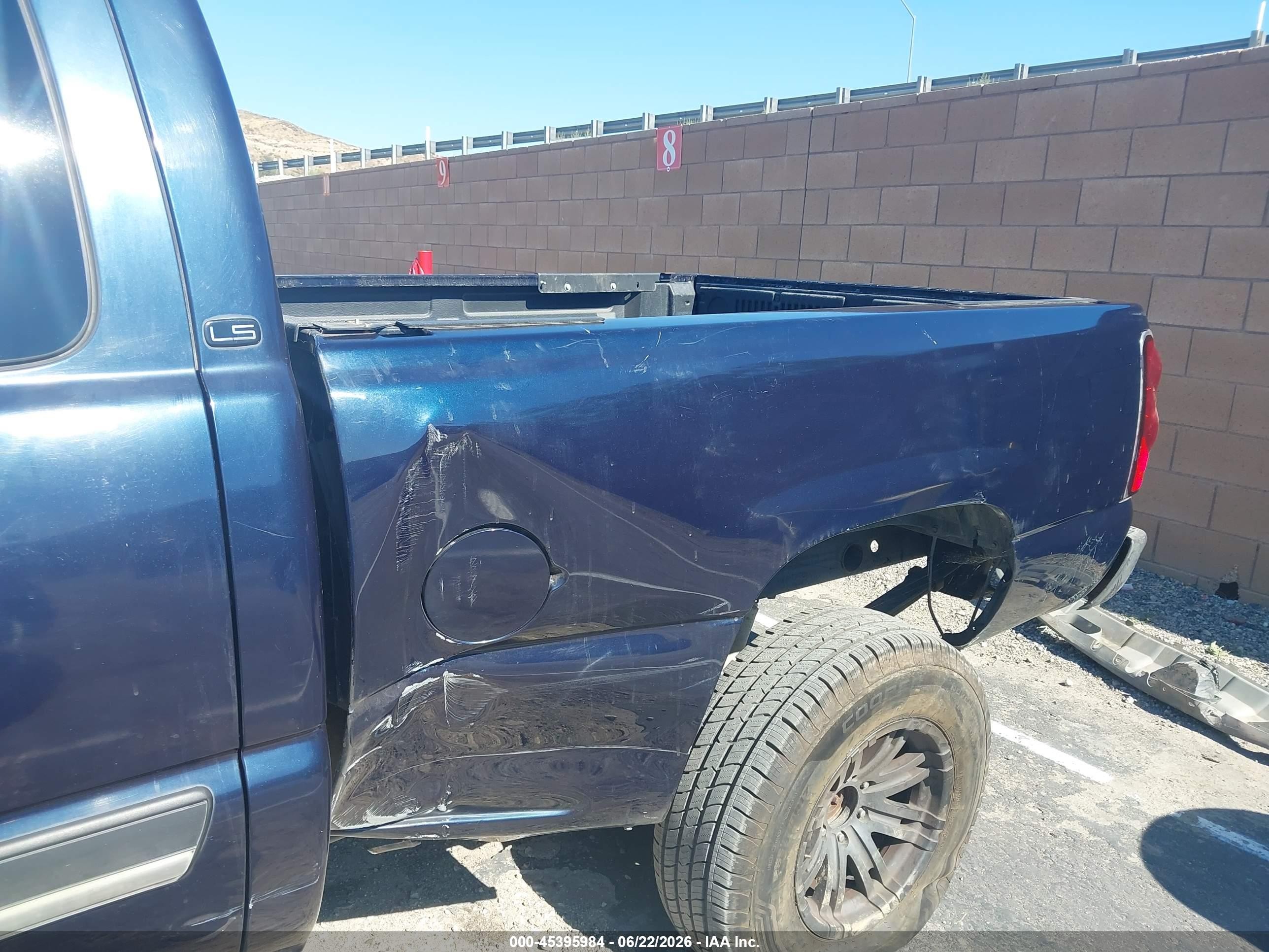 2005 Chevrolet Silverado 1500 Ls Blue vin: 1GCEC19V45Z341373