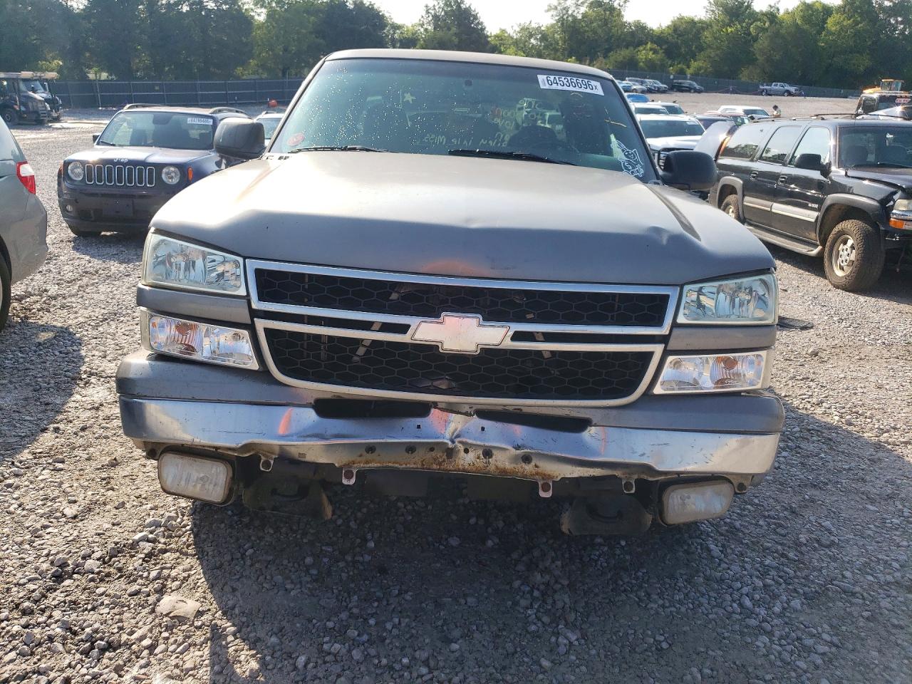 2006 Chevrolet Silverado C1500 Tan vin: 1GCEC19V46Z148397