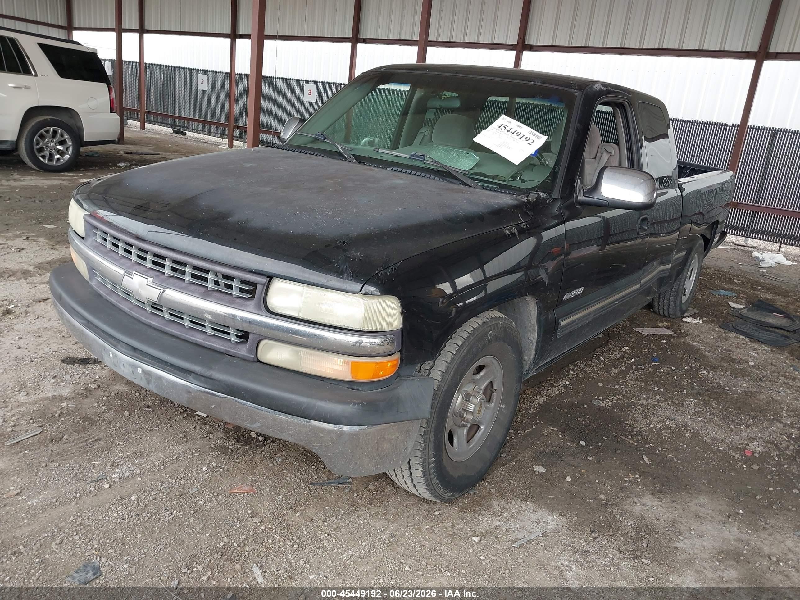 2000 Chevrolet Silverado 1500 Ls Black vin: 1GCEC19V4YZ223196