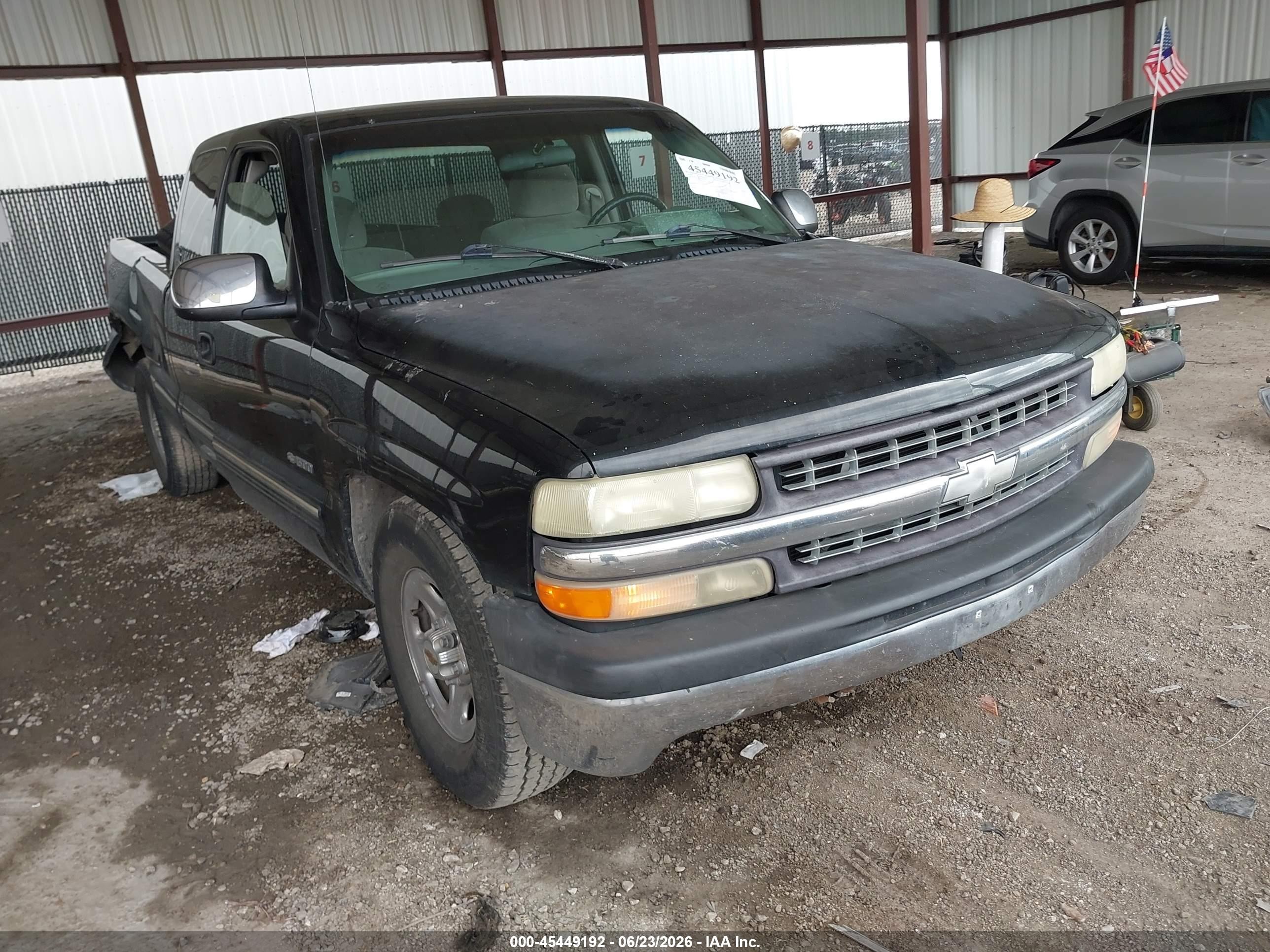2000 Chevrolet Silverado 1500 Ls Black vin: 1GCEC19V4YZ223196