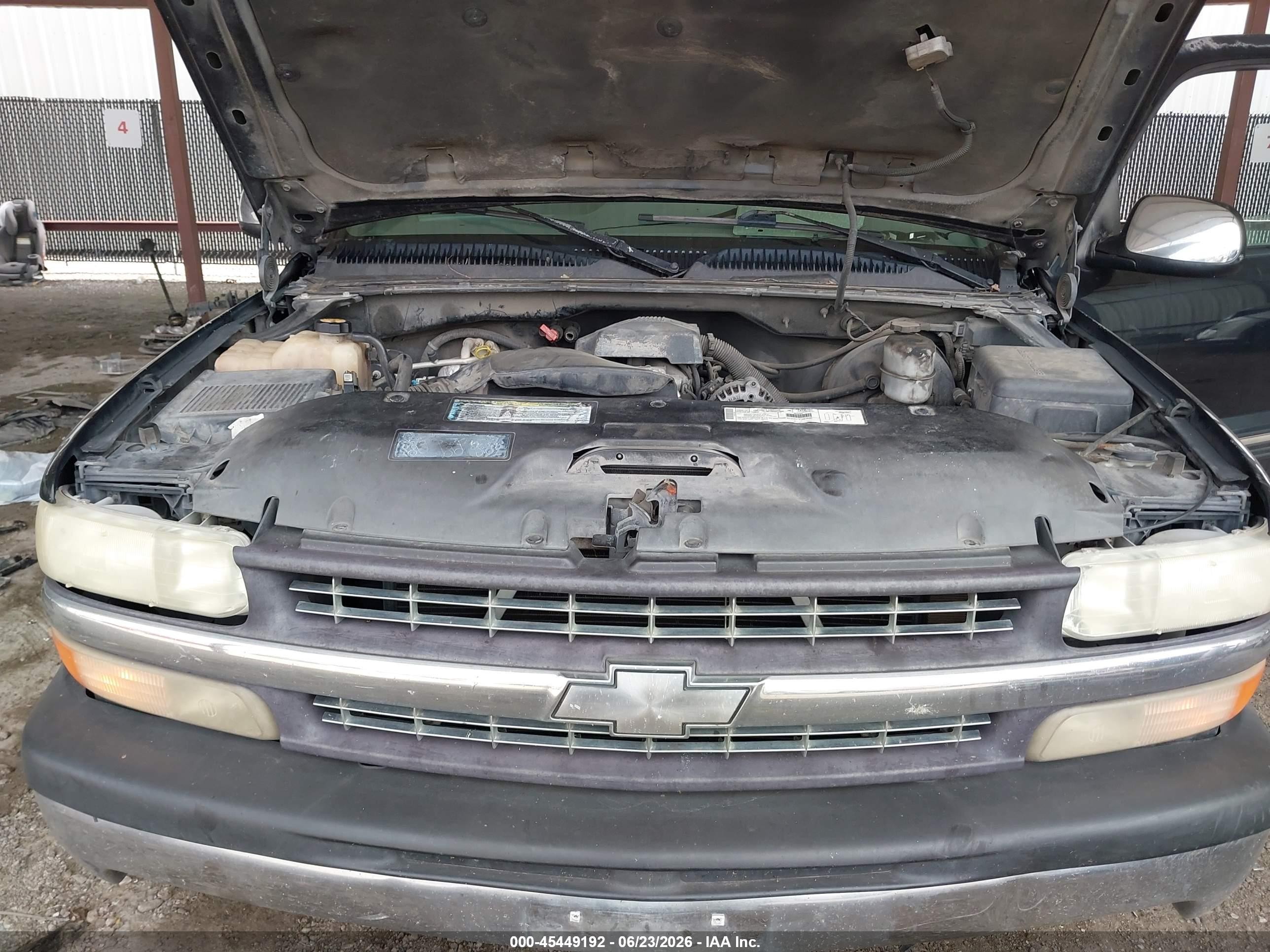 2000 Chevrolet Silverado 1500 Ls Black vin: 1GCEC19V4YZ223196