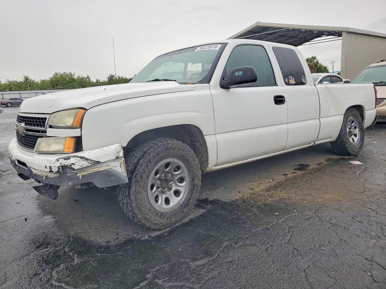 2007 Chevrolet Silverado C1500 Classic White vin: 1GCEC19V57Z165355