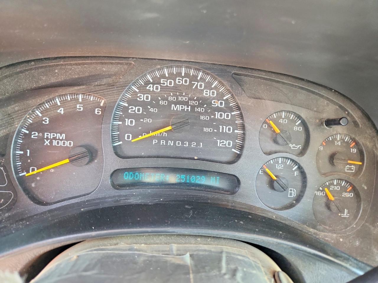 2007 Chevrolet Silverado C1500 Classic White vin: 1GCEC19V57Z165355