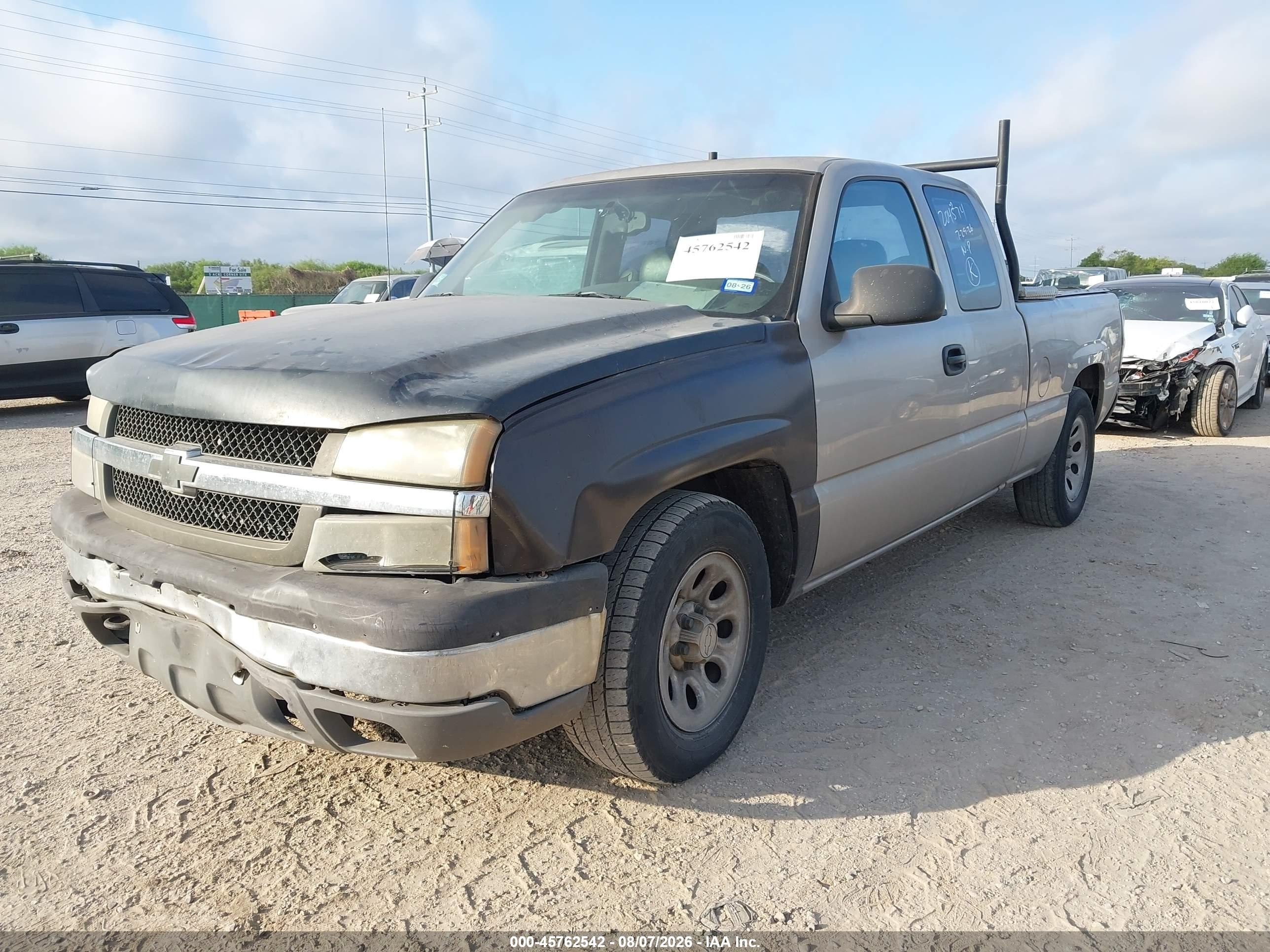 2007 Chevrolet Silverado 1500 Classic Work Truck Silver vin: 1GCEC19V57Z204574