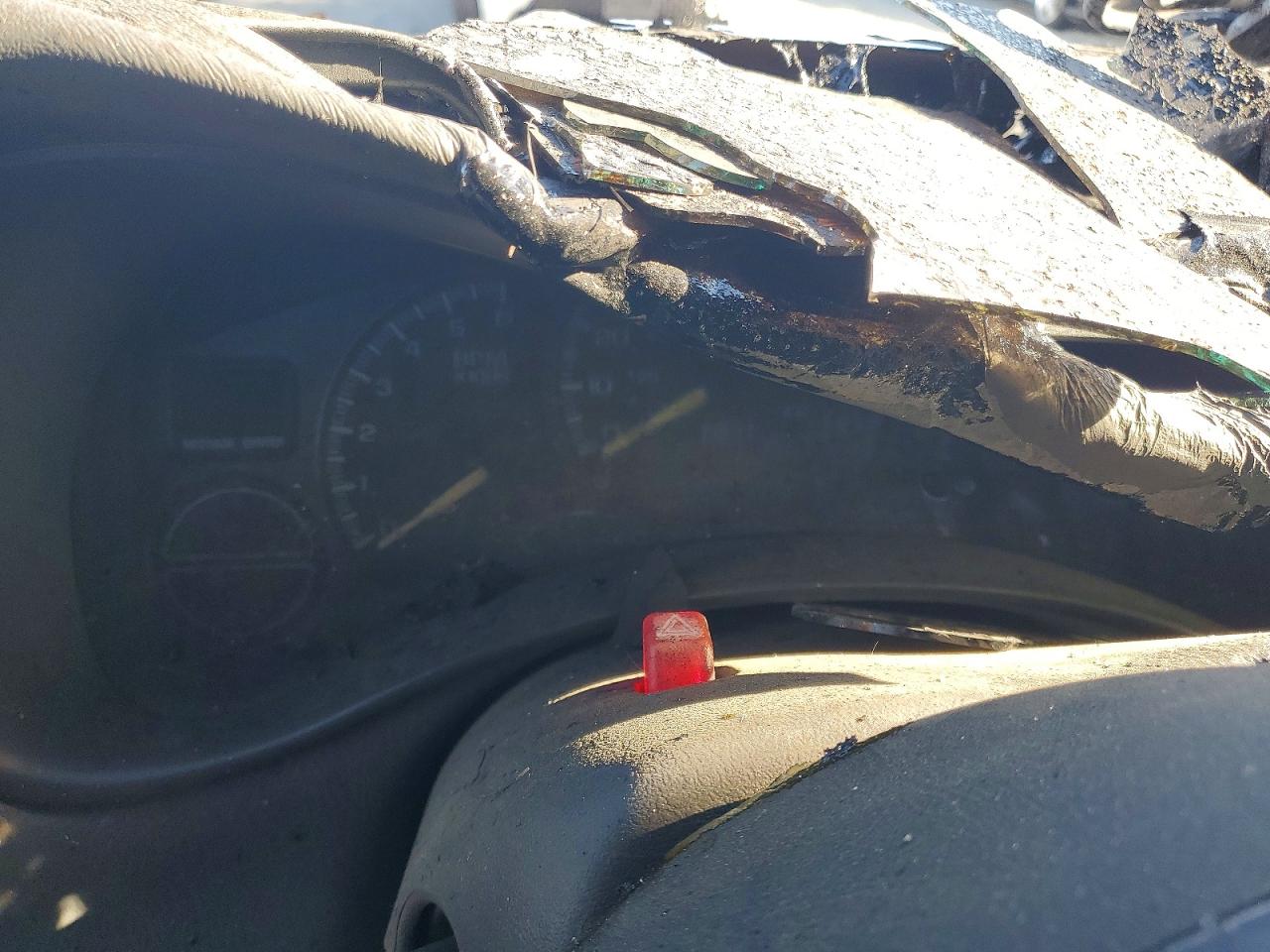 2001 Chevrolet Silverado C1500 Burn vin: 1GCEC19V71Z133689