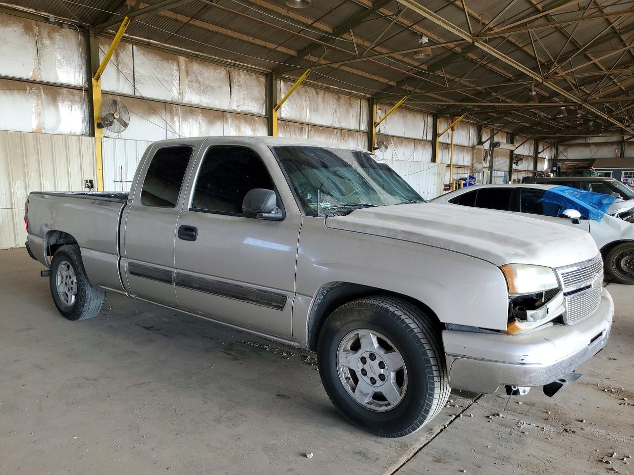 2006 Chevrolet Silverado C1500 Silver vin: 1GCEC19V76Z227028