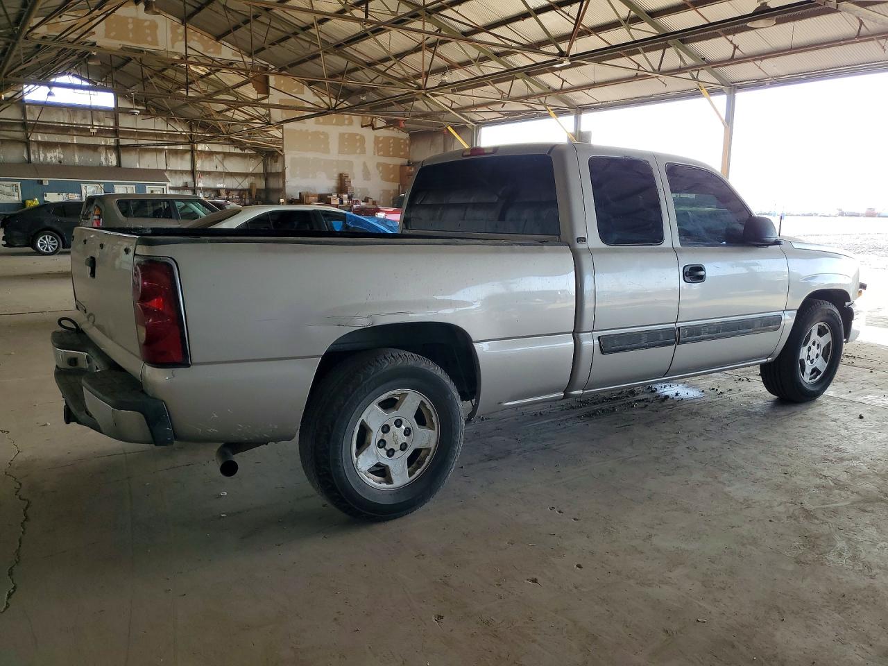 2006 Chevrolet Silverado C1500 Silver vin: 1GCEC19V76Z227028