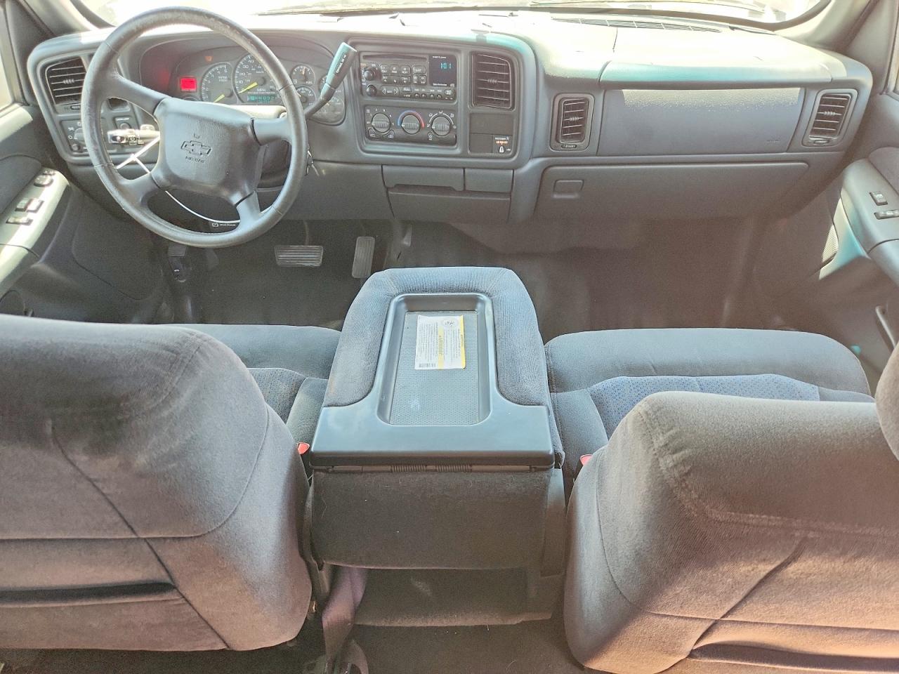 2001 Chevrolet Silverado C1500 Burgundy vin: 1GCEC19V81Z207993