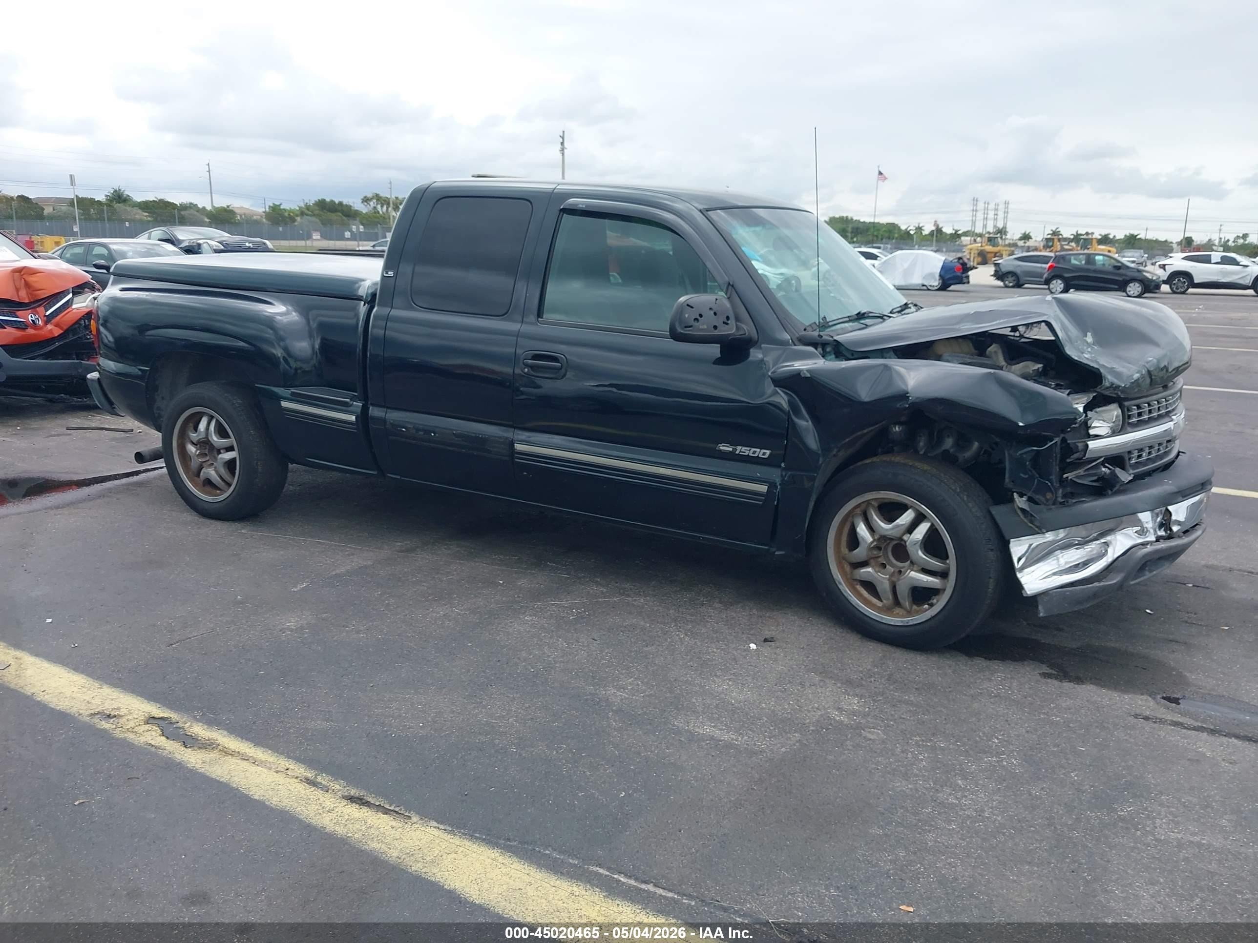 1GCEC19V82Z214783