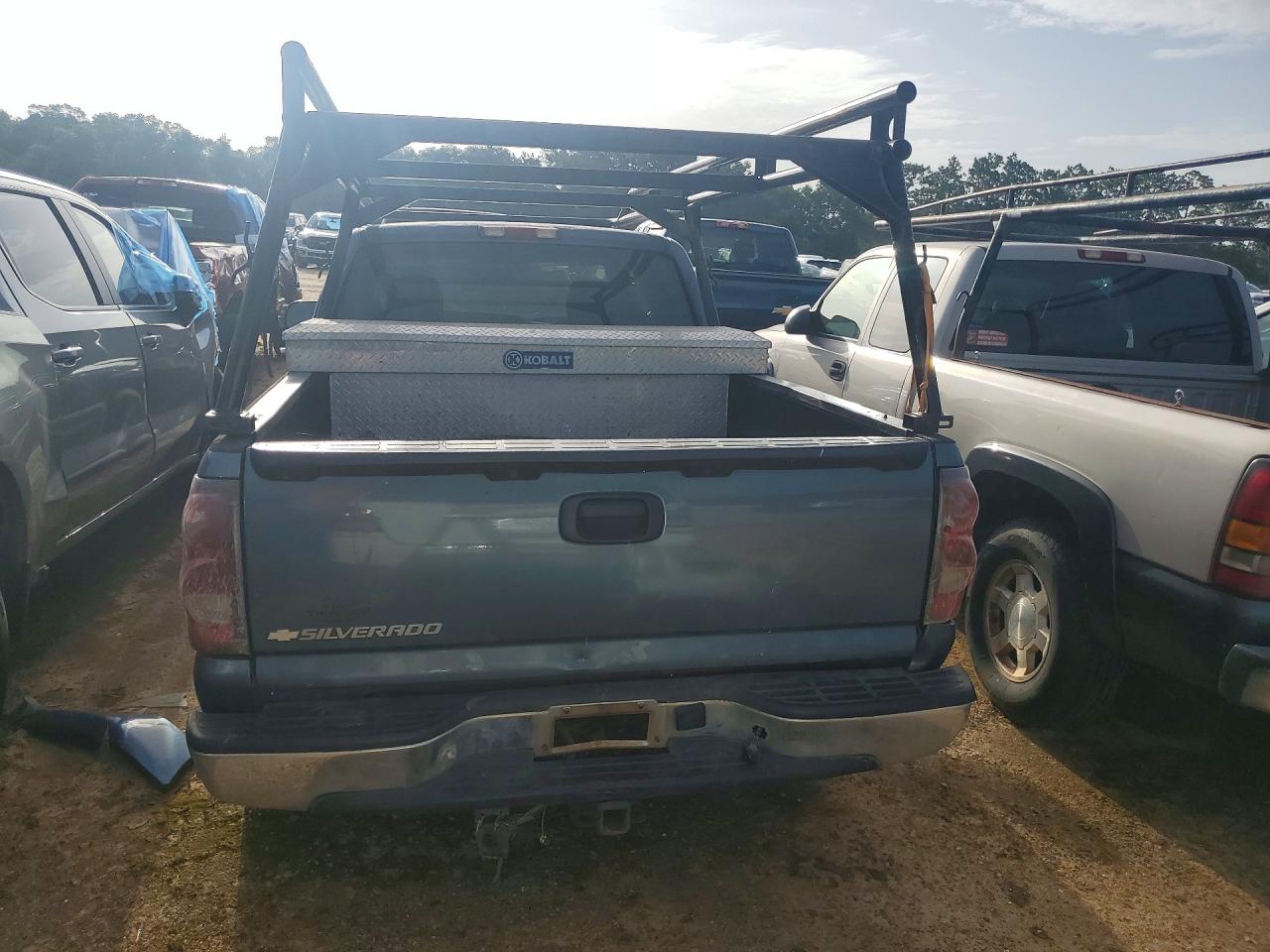 2006 Chevrolet Silverado C1500 Blue vin: 1GCEC19V96Z230156