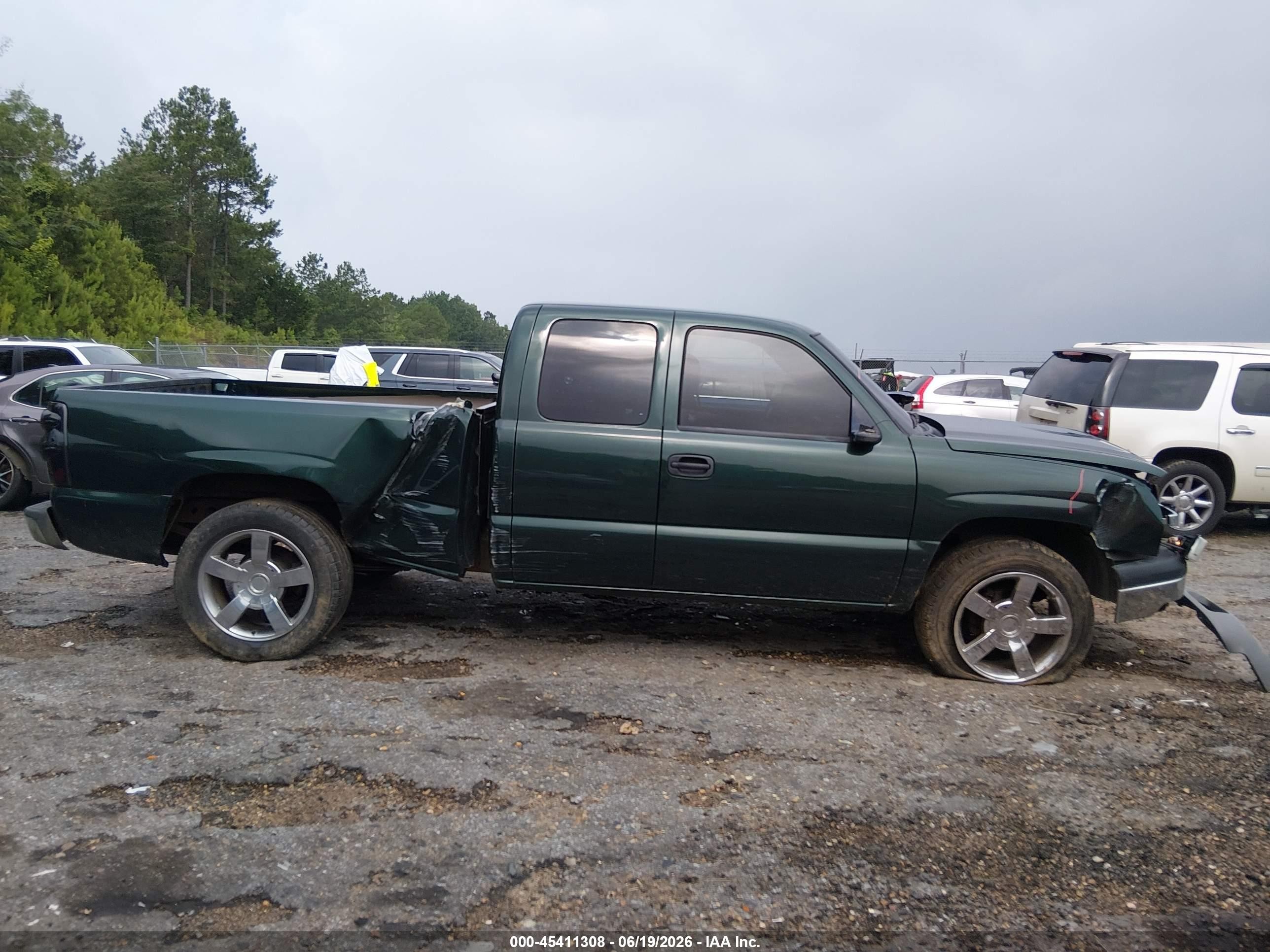 2004 Chevrolet Silverado 1500 Ls Green vin: 1GCEC19VX4Z190473
