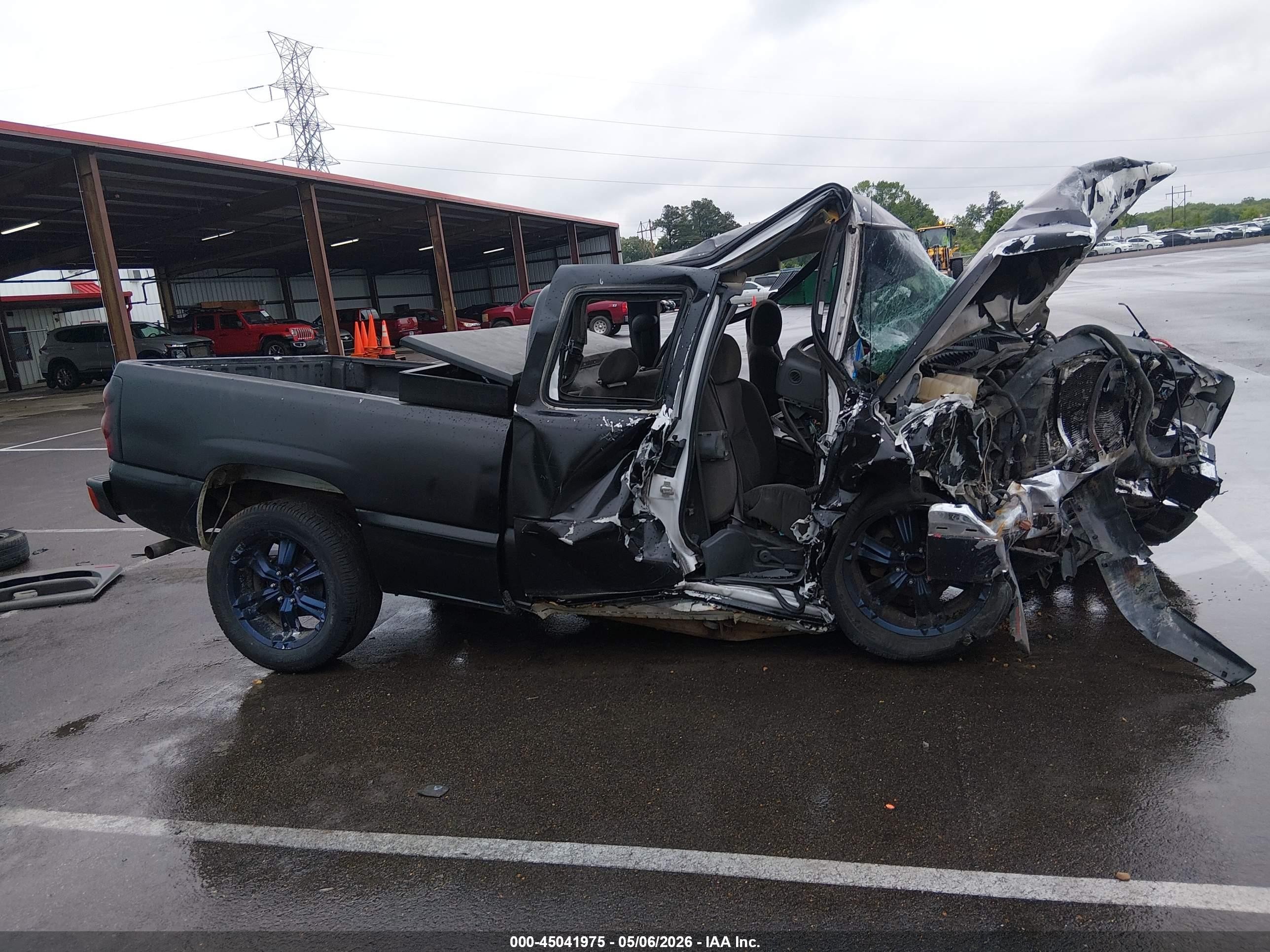 2007 Chevrolet Silverado 1500 Classic Ls Black vin: 1GCEC19VX7Z202013