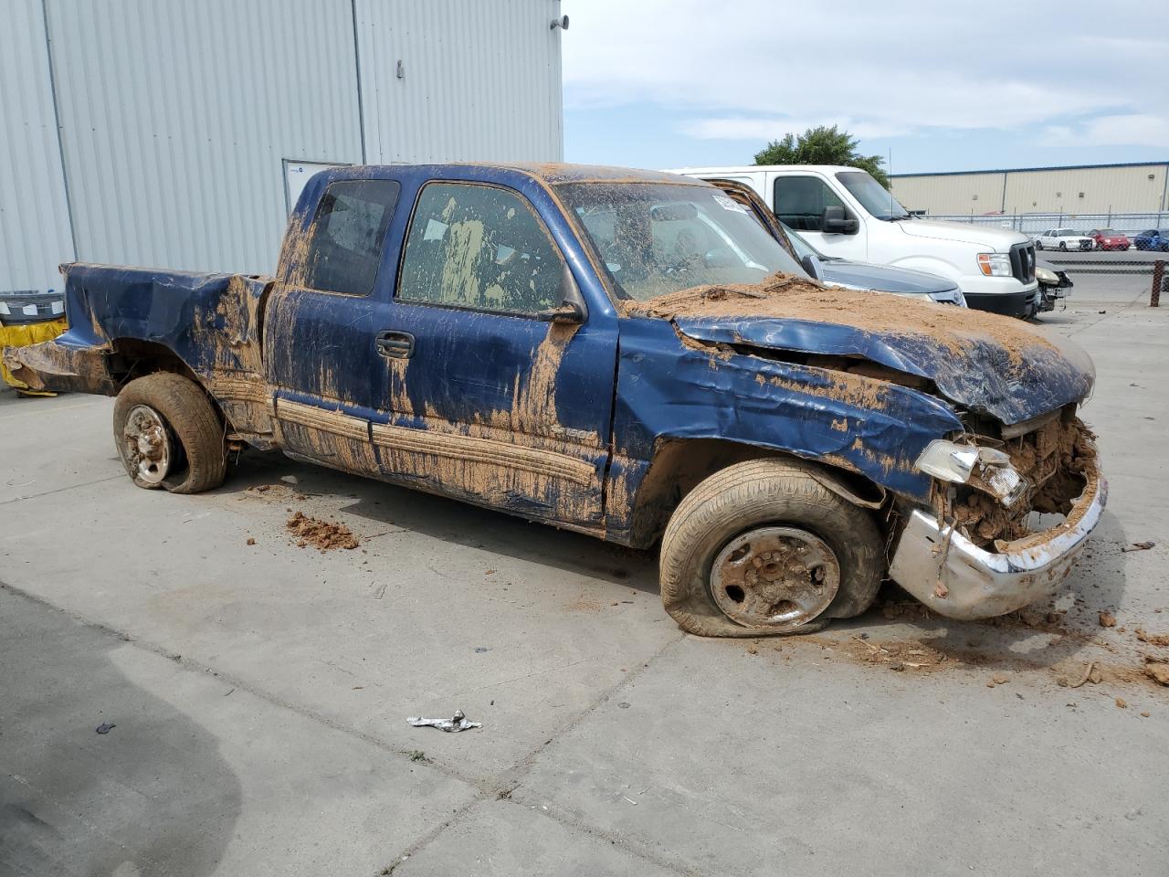 2000 Chevrolet Silverado C1500 Blue vin: 1GCEC19VXYZ317566