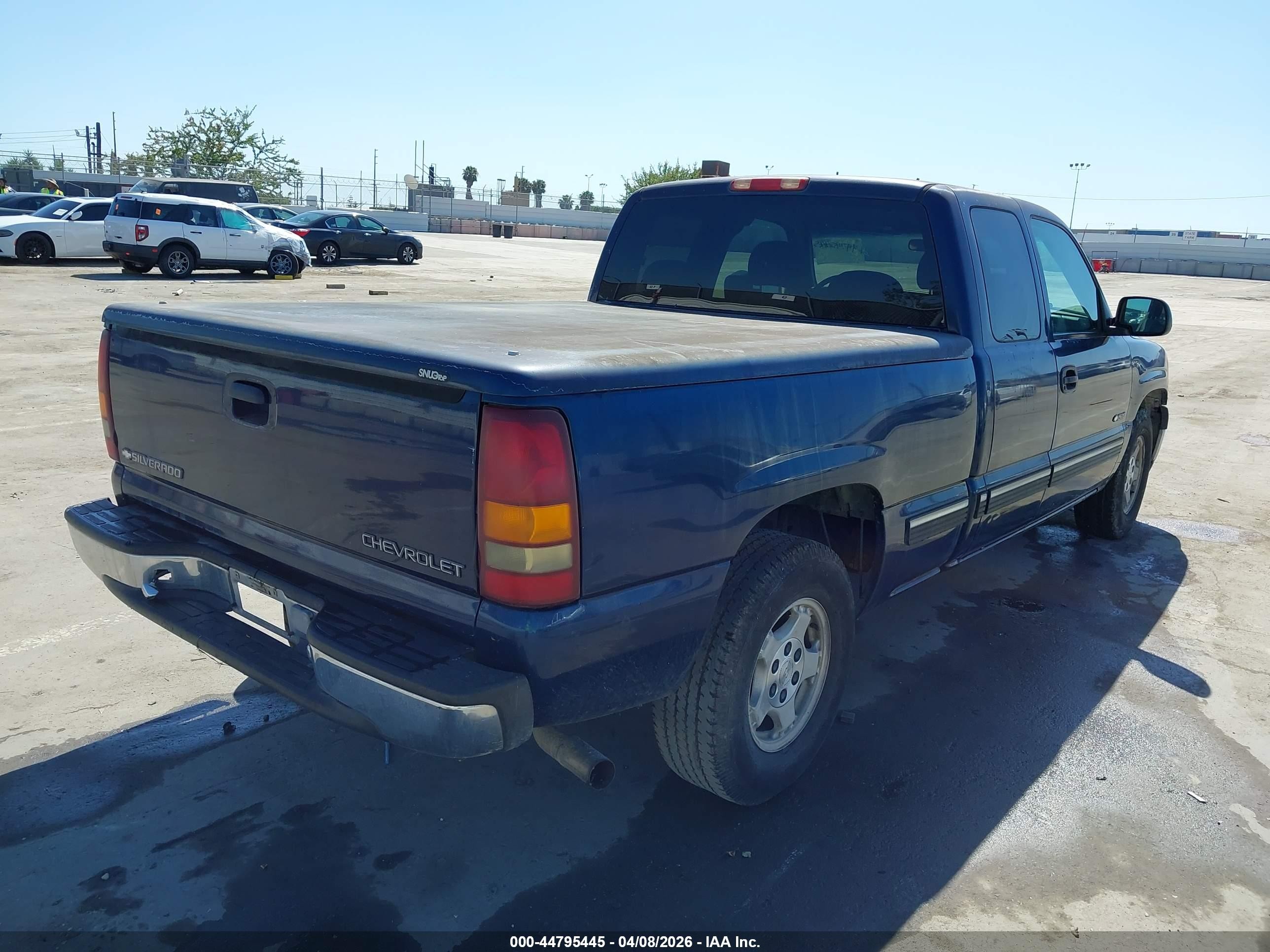 2001 Chevrolet Silverado 1500 Ls Blue vin: 1GCEC19W01Z202473