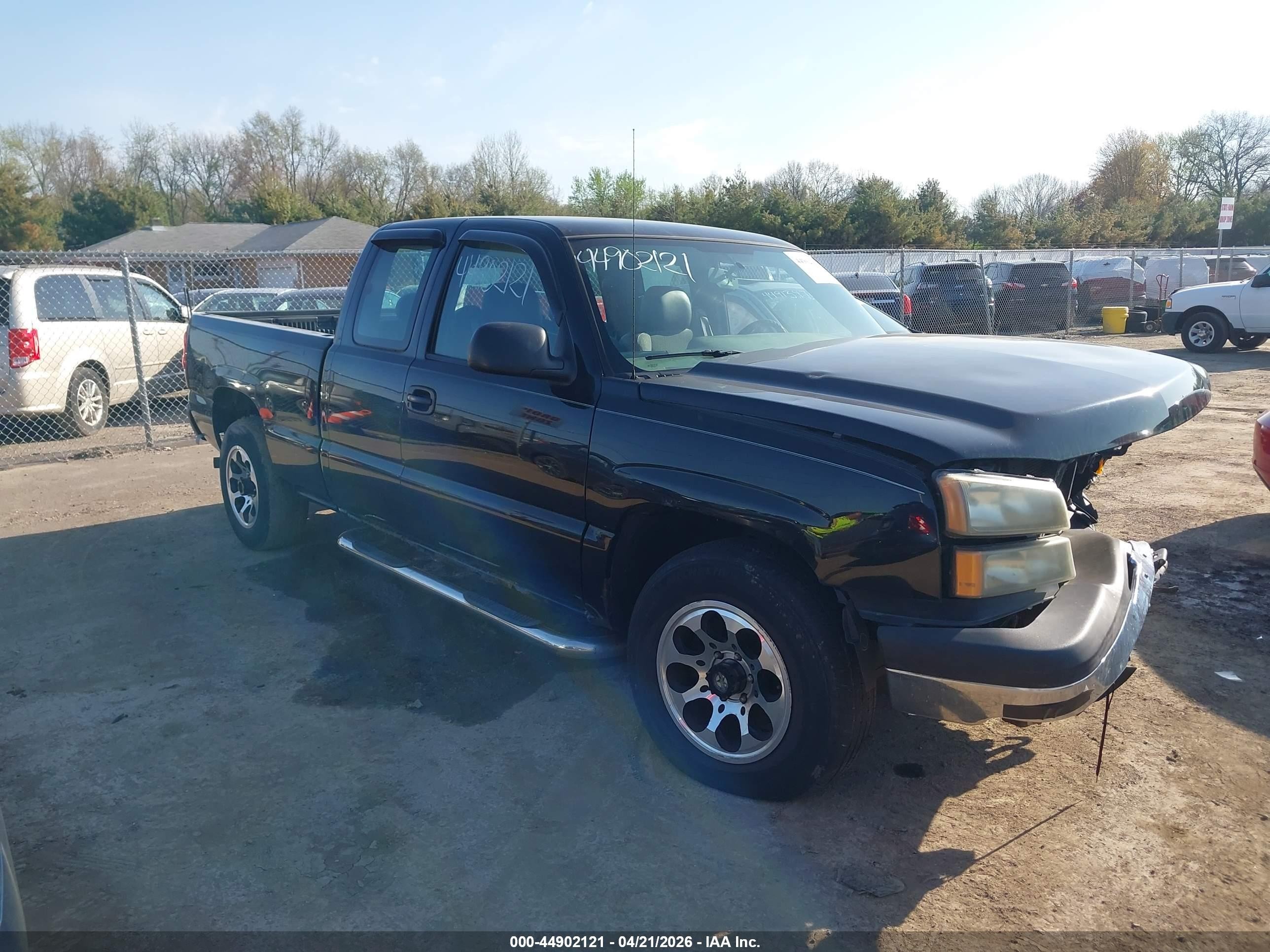 2007 Chevrolet Silverado 1500 Classic Work Truck Black vin: 1GCEC19X07Z144527