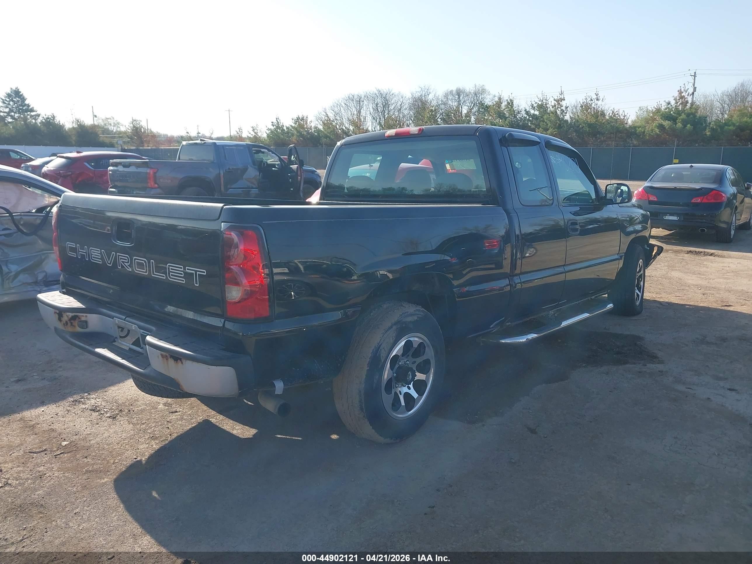 2007 Chevrolet Silverado 1500 Classic Work Truck Черный vin: 1GCEC19X07Z144527