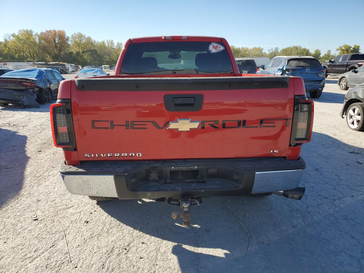 2008 Chevrolet Silverado C1500 Red vin: 1GCEC19X08Z173348
