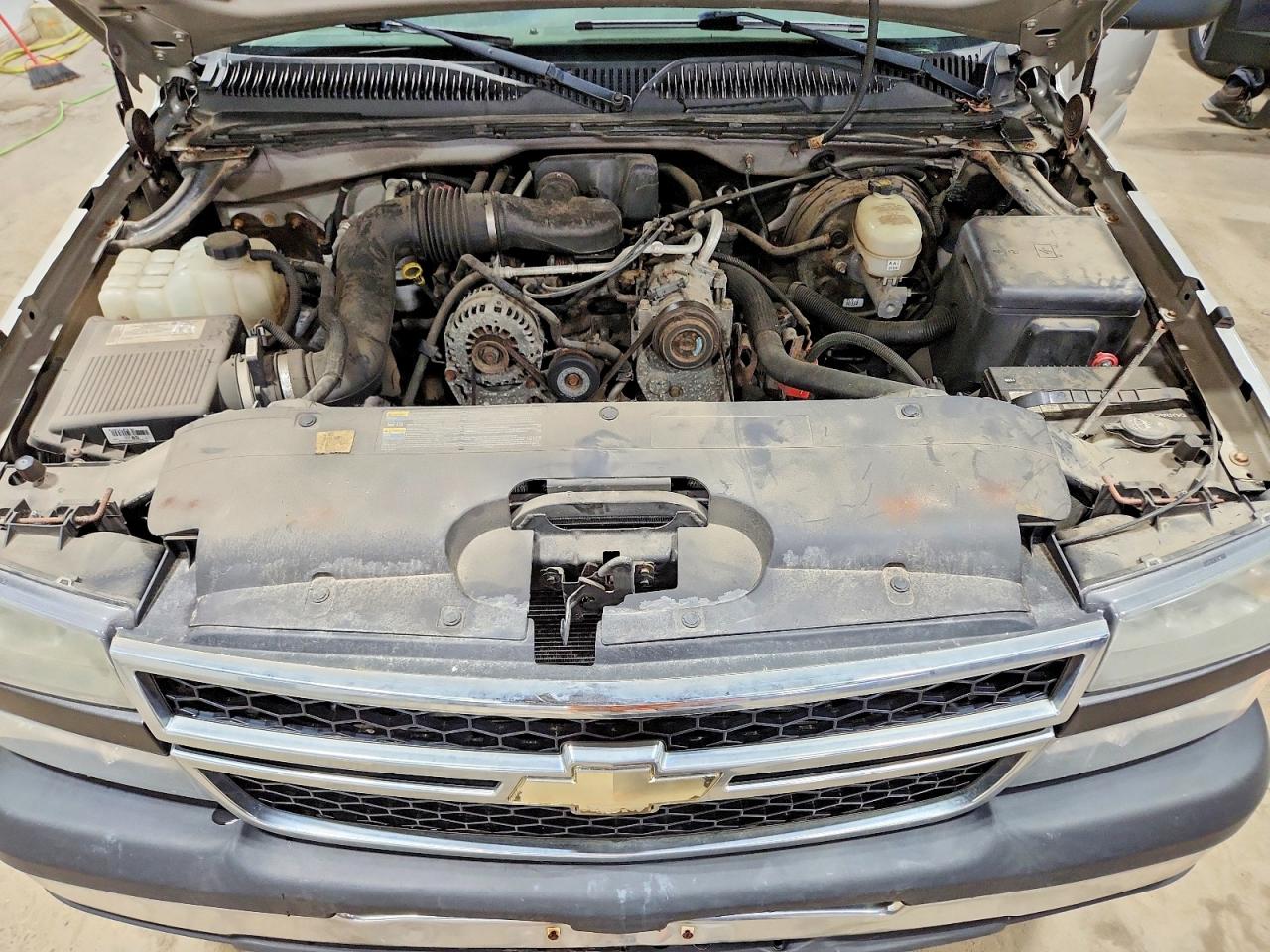 2007 Chevrolet Silverado C1500 Classic Silver vin: 1GCEC19X17Z120382
