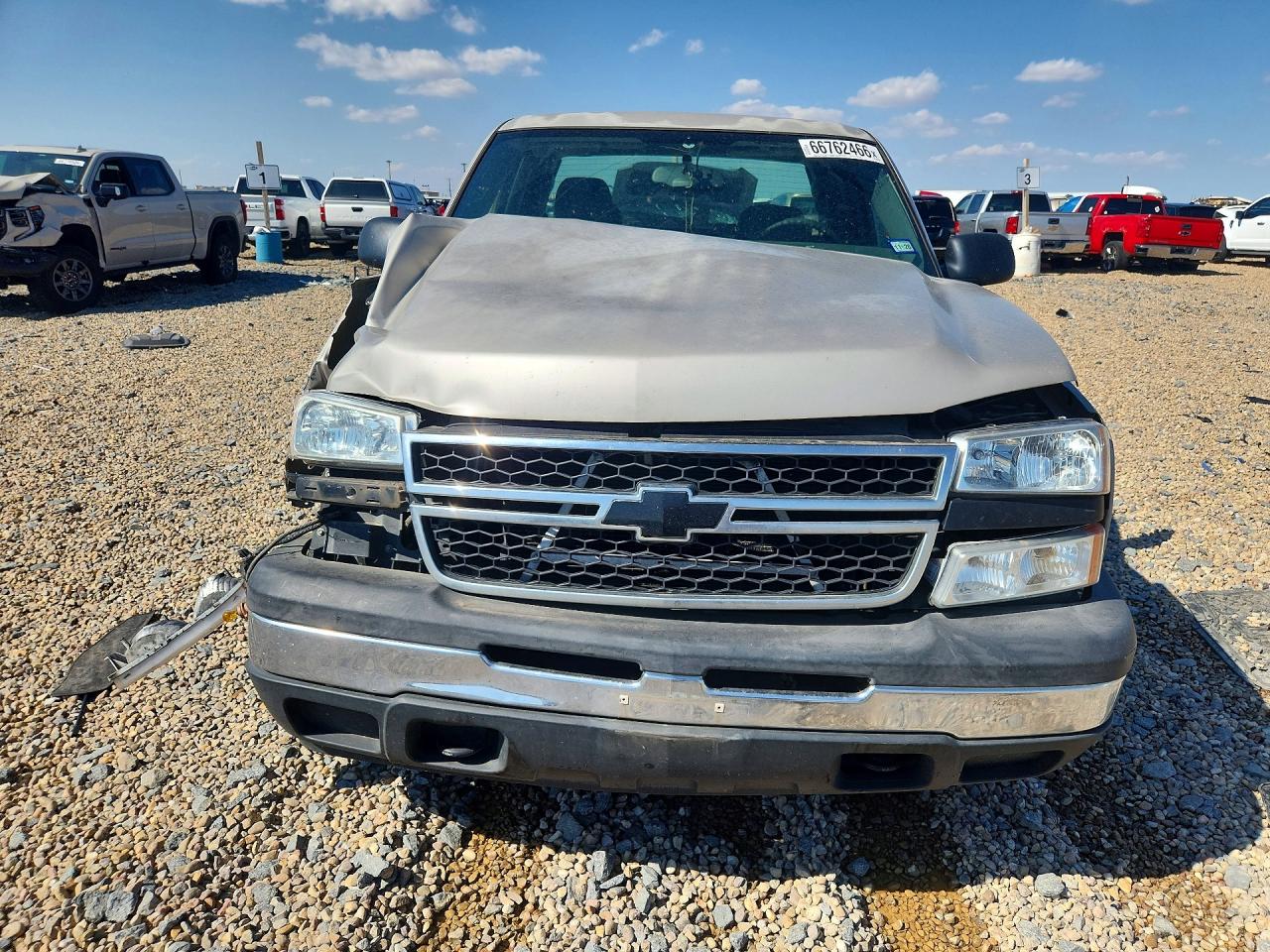 2007 Chevrolet Silverado C1500 Classic Silver vin: 1GCEC19X17Z125646