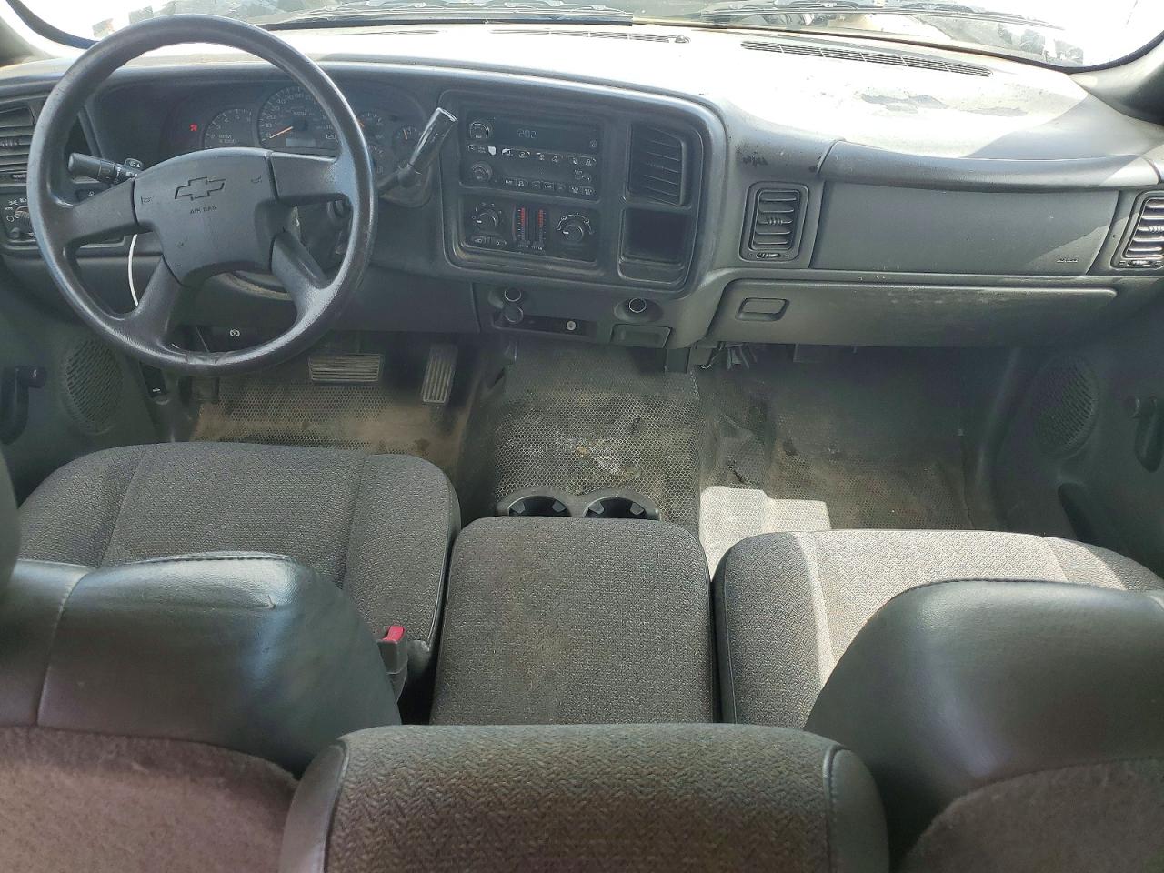 2005 Chevrolet Silverado C1500 White vin: 1GCEC19X25Z148236