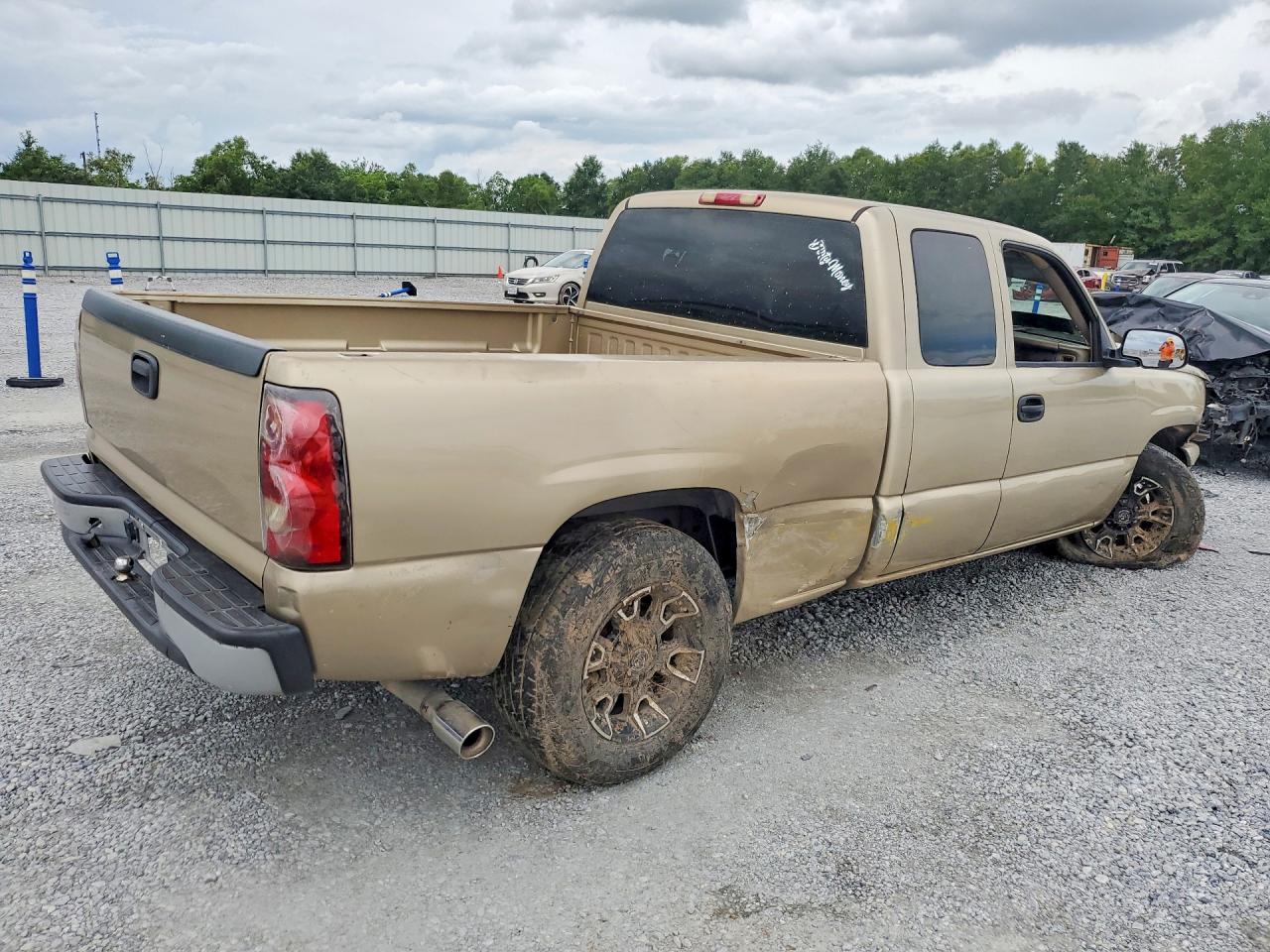 2006 Chevrolet 1500 Gold vin: 1GCEC19X36Z202127