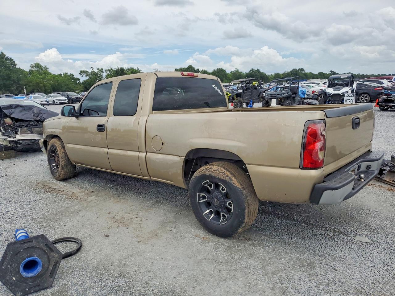 2006 Chevrolet 1500 Gold vin: 1GCEC19X36Z202127