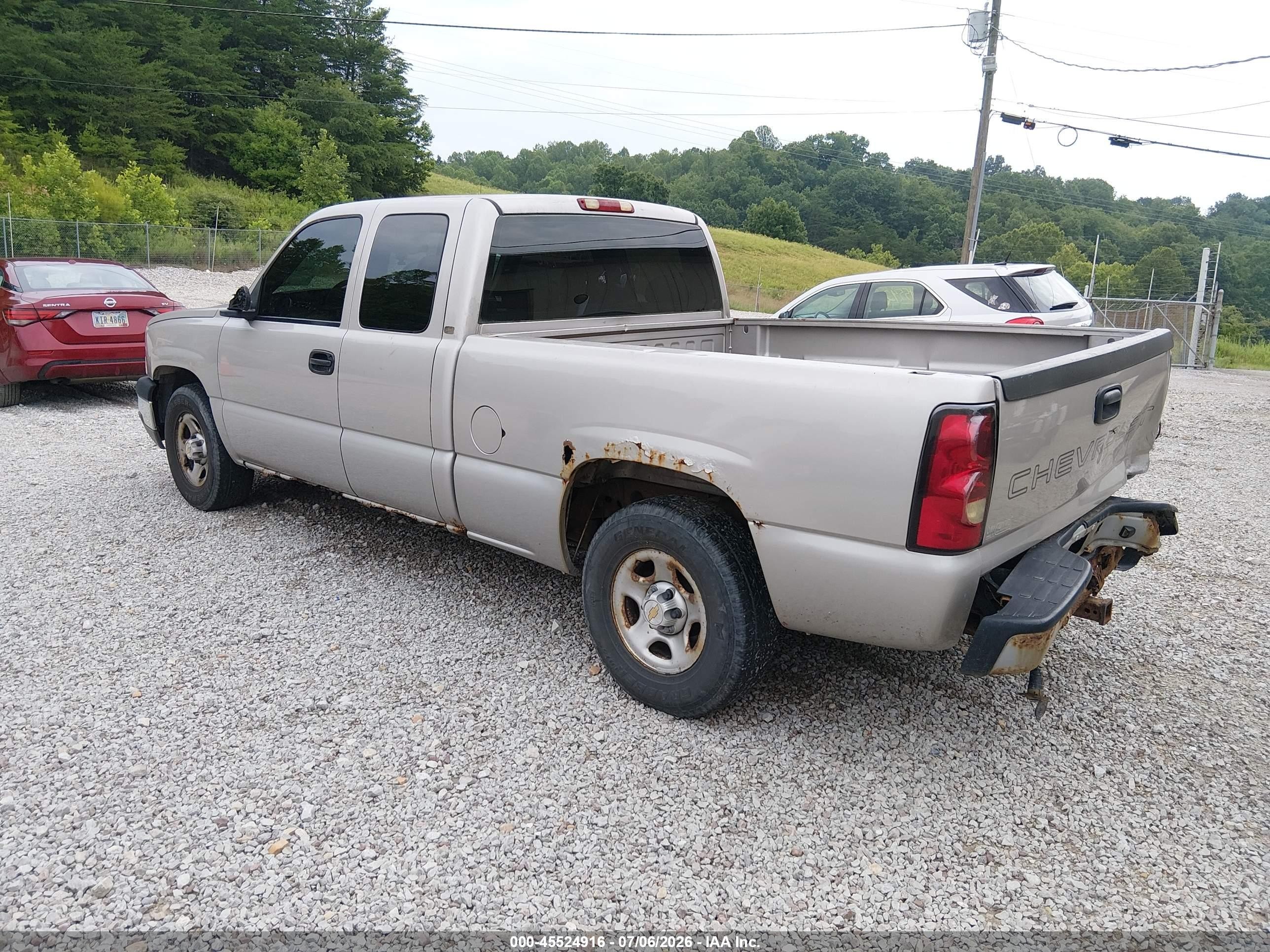 2004 Chevrolet Silverado 1500 Work Truck Gold vin: 1GCEC19X44Z264147