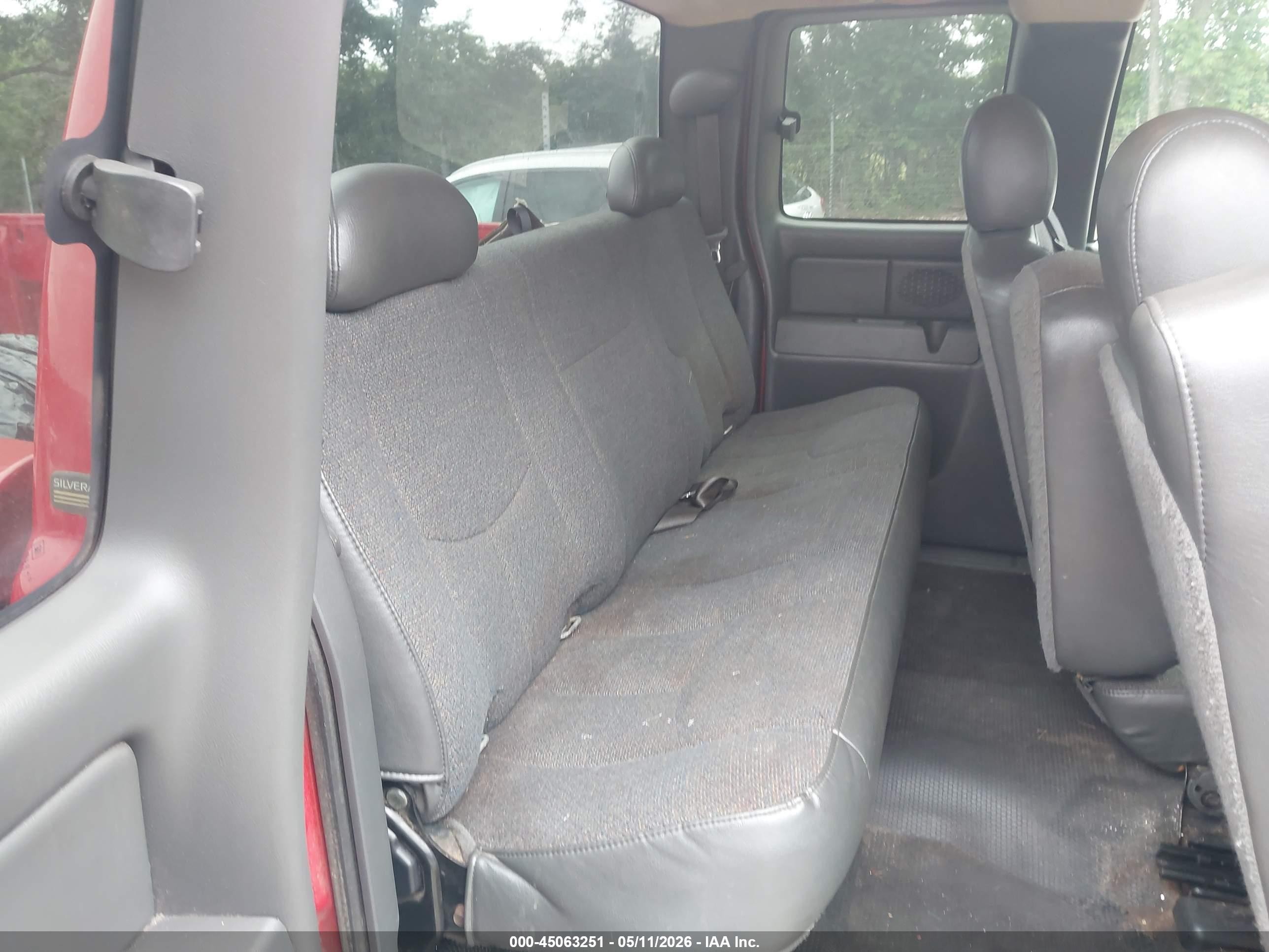 2005 Chevrolet Silverado 1500 Work Truck Красный vin: 1GCEC19X45Z229271