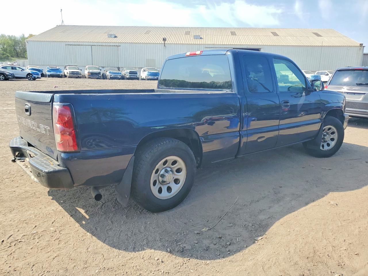 2005 Chevrolet Silverado C1500 Blue vin: 1GCEC19X45Z295724